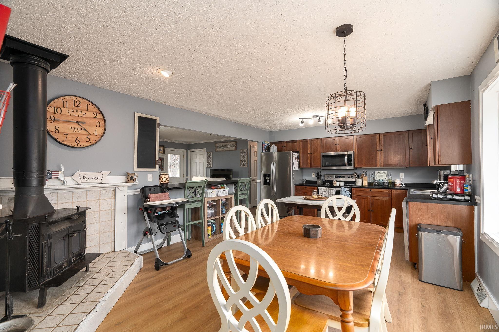 1764 State Road 25 W
