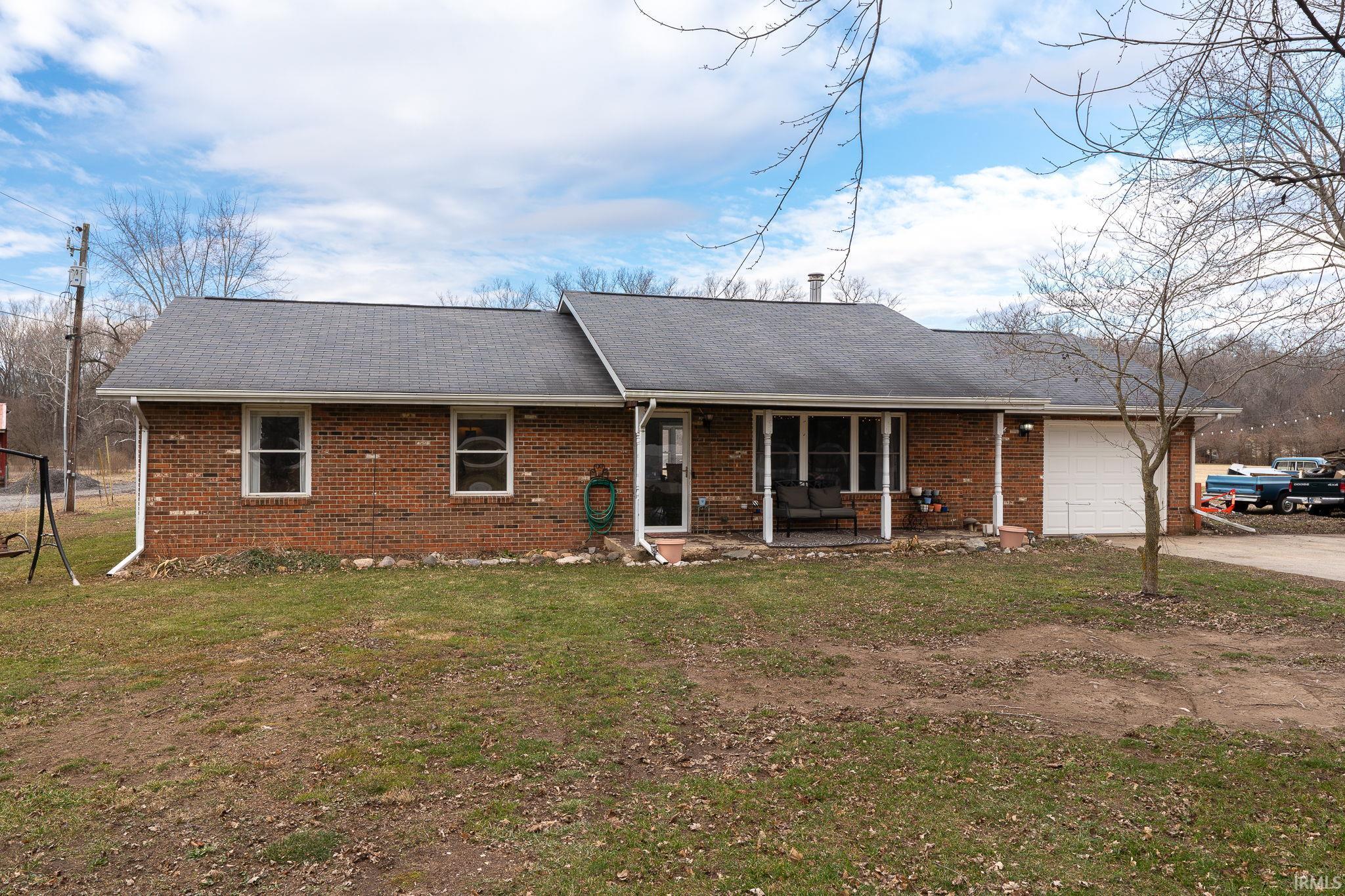 1764 State Road 25 W