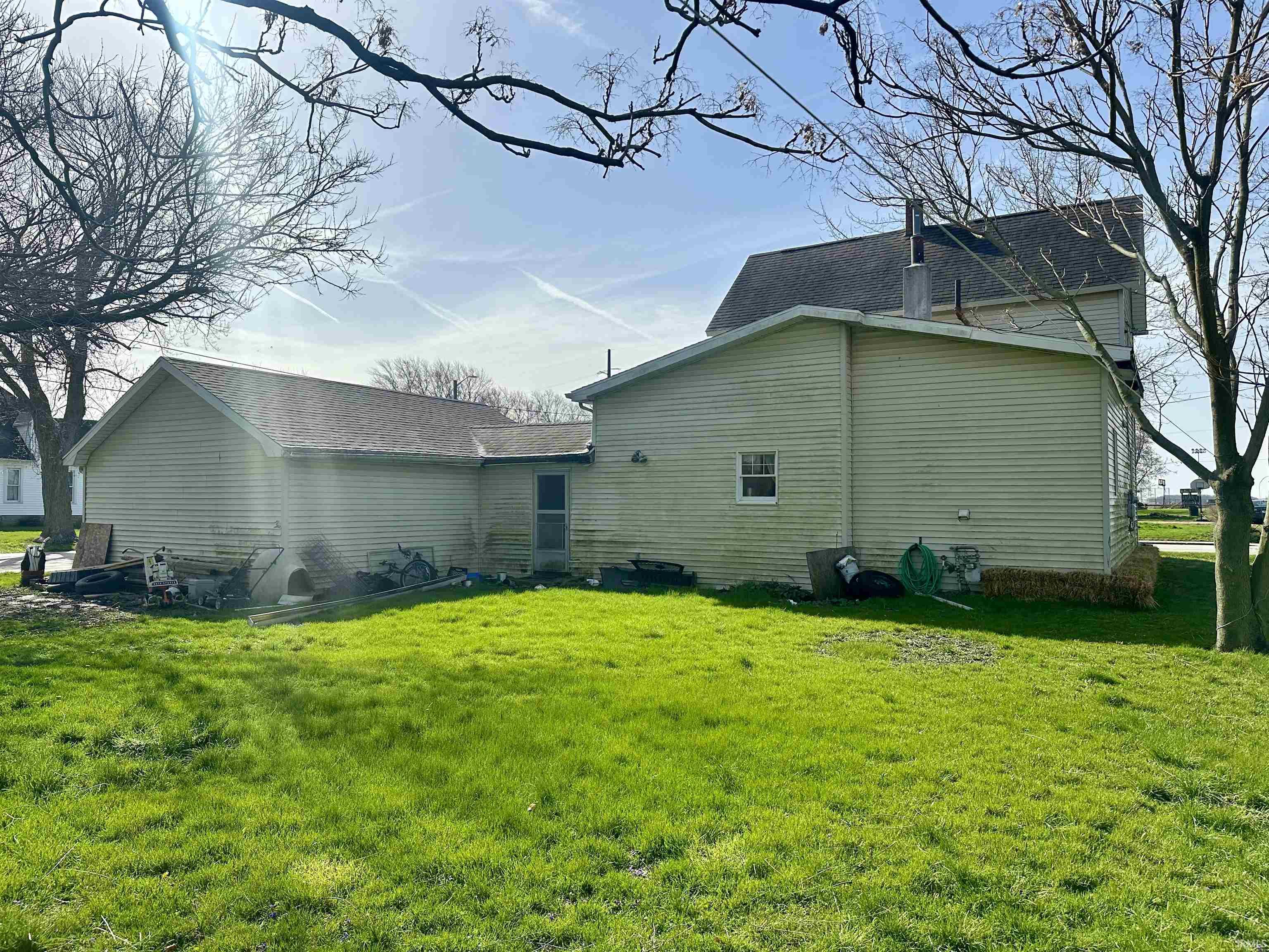 303 W Oxford Street