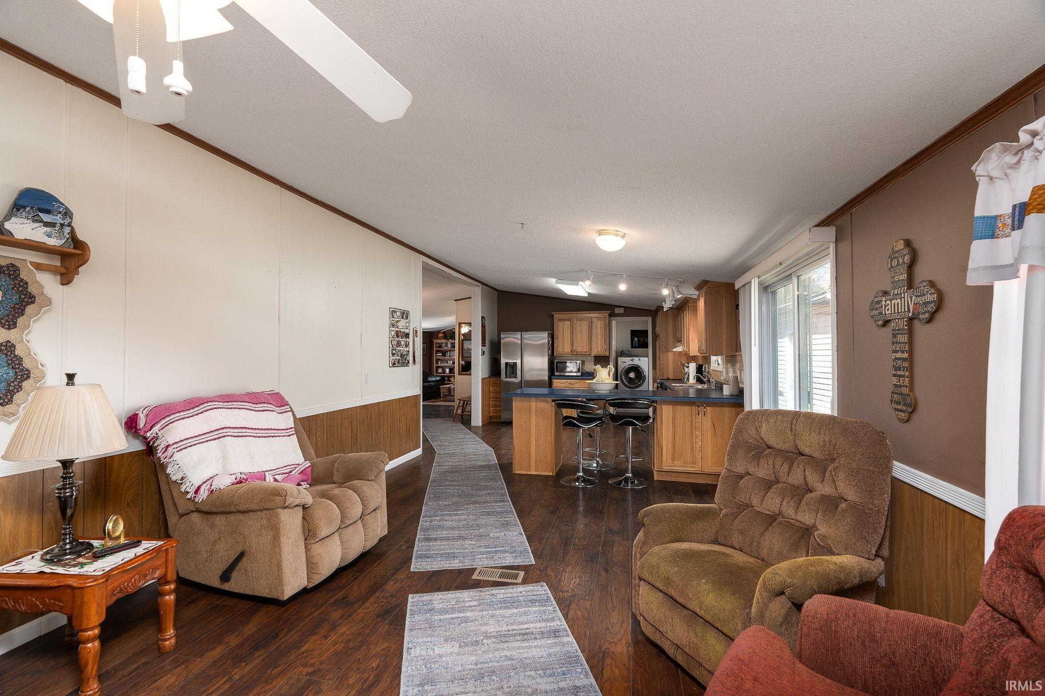 3420 W Arrowhead Drive