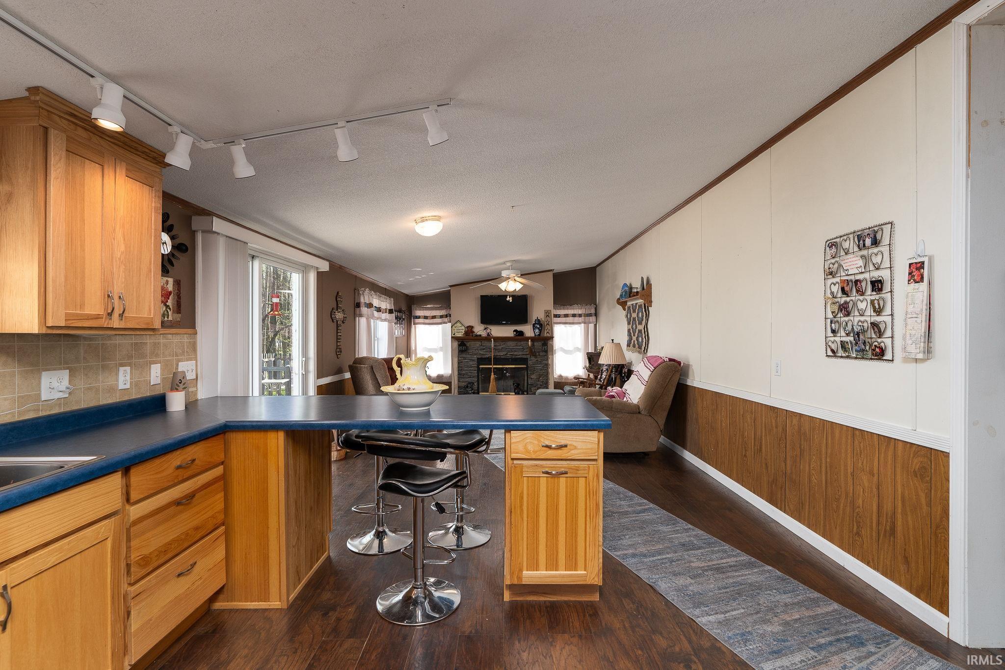 3420 W Arrowhead Drive