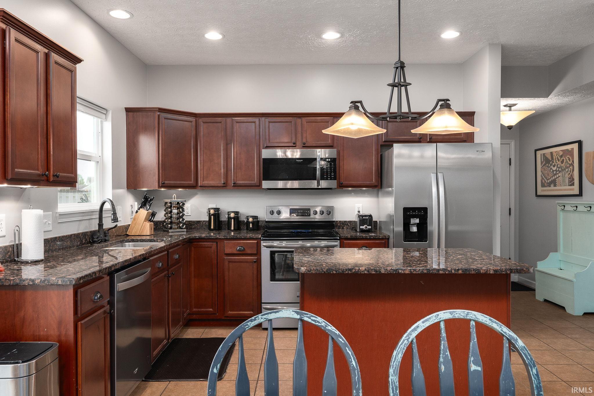4583 Rabbit Run Road