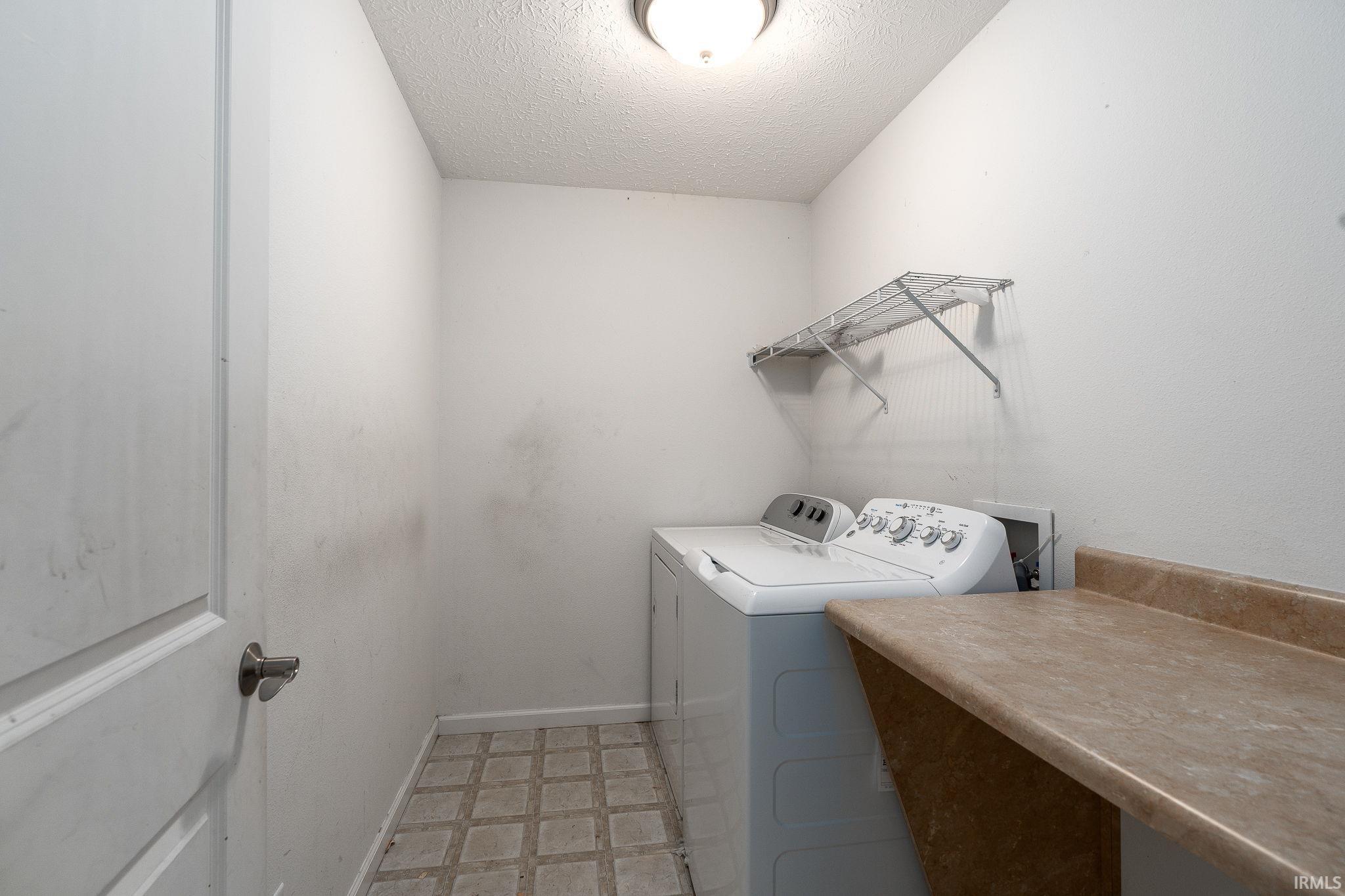 10881 Fretz Lane