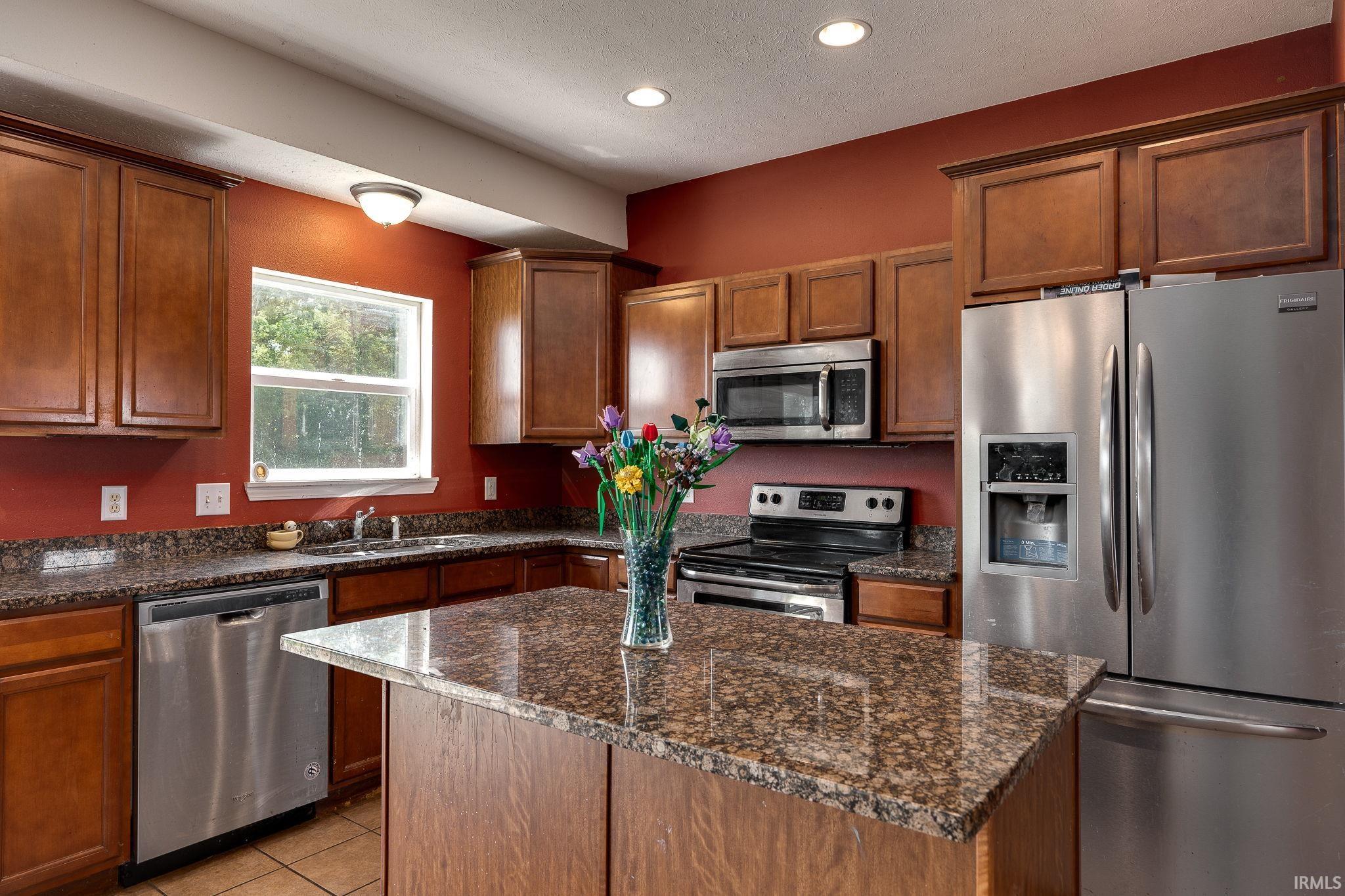 10881 Fretz Lane