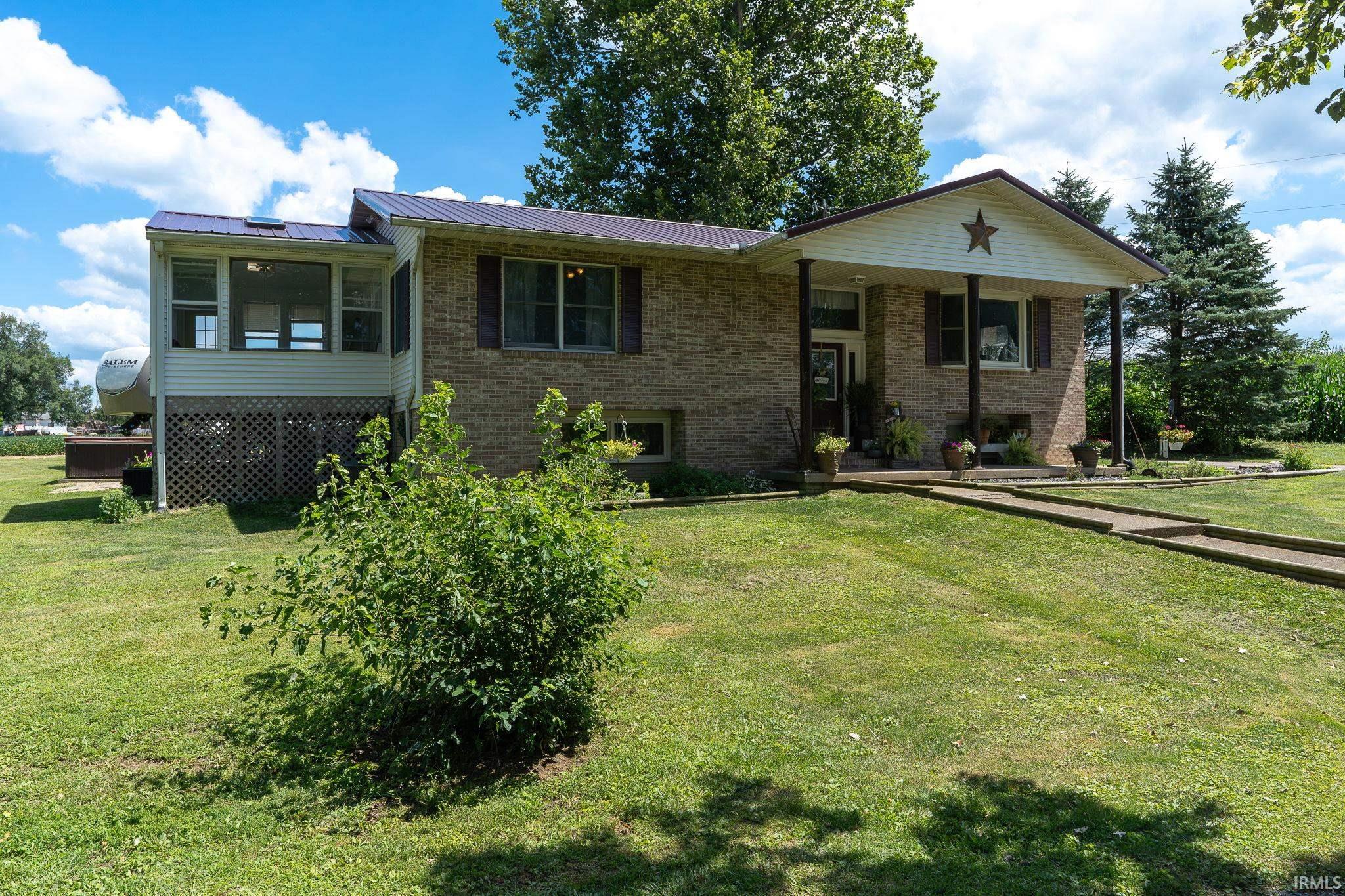 2617 S US Hwy 421