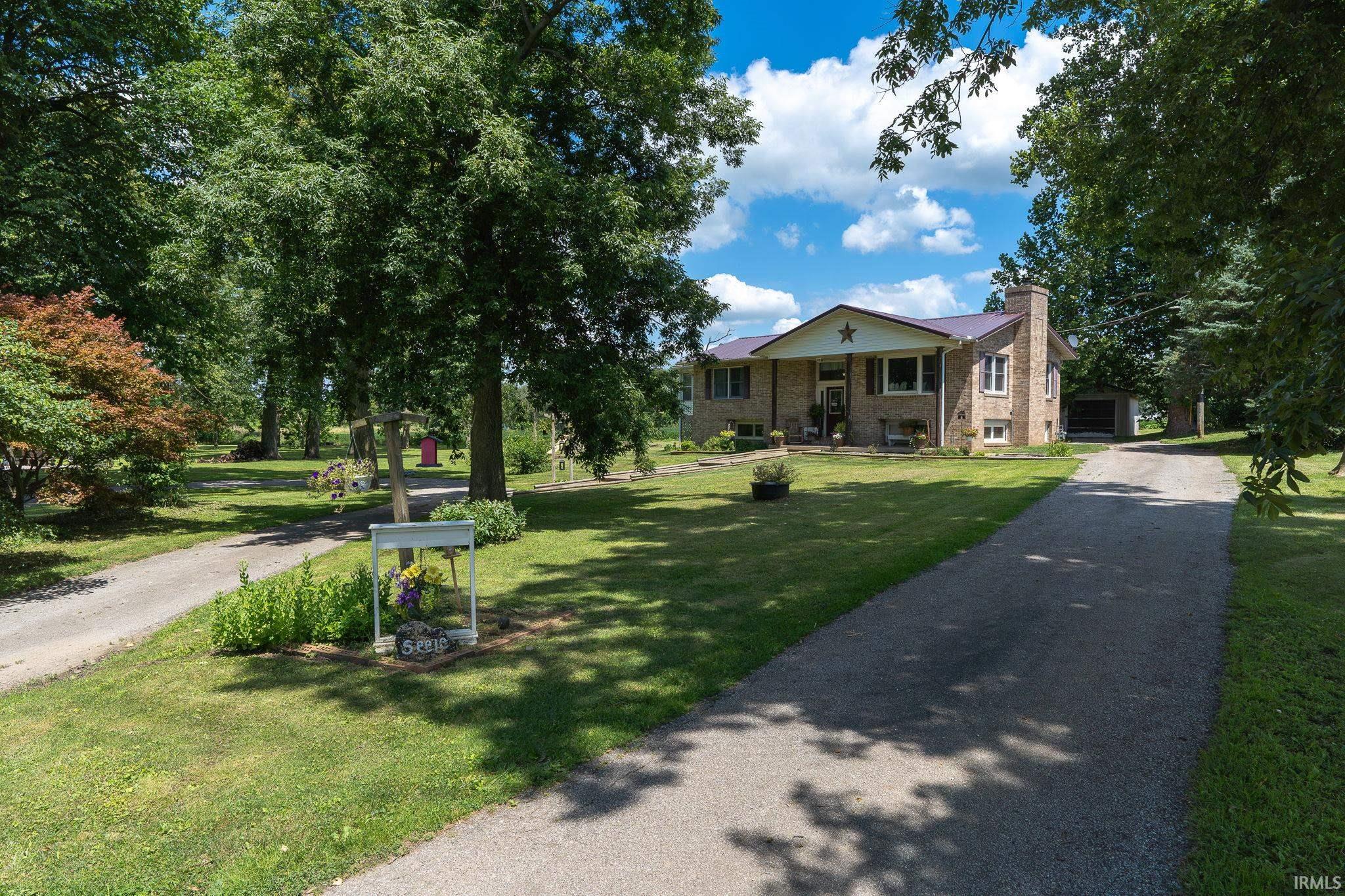 2617 S US Hwy 421