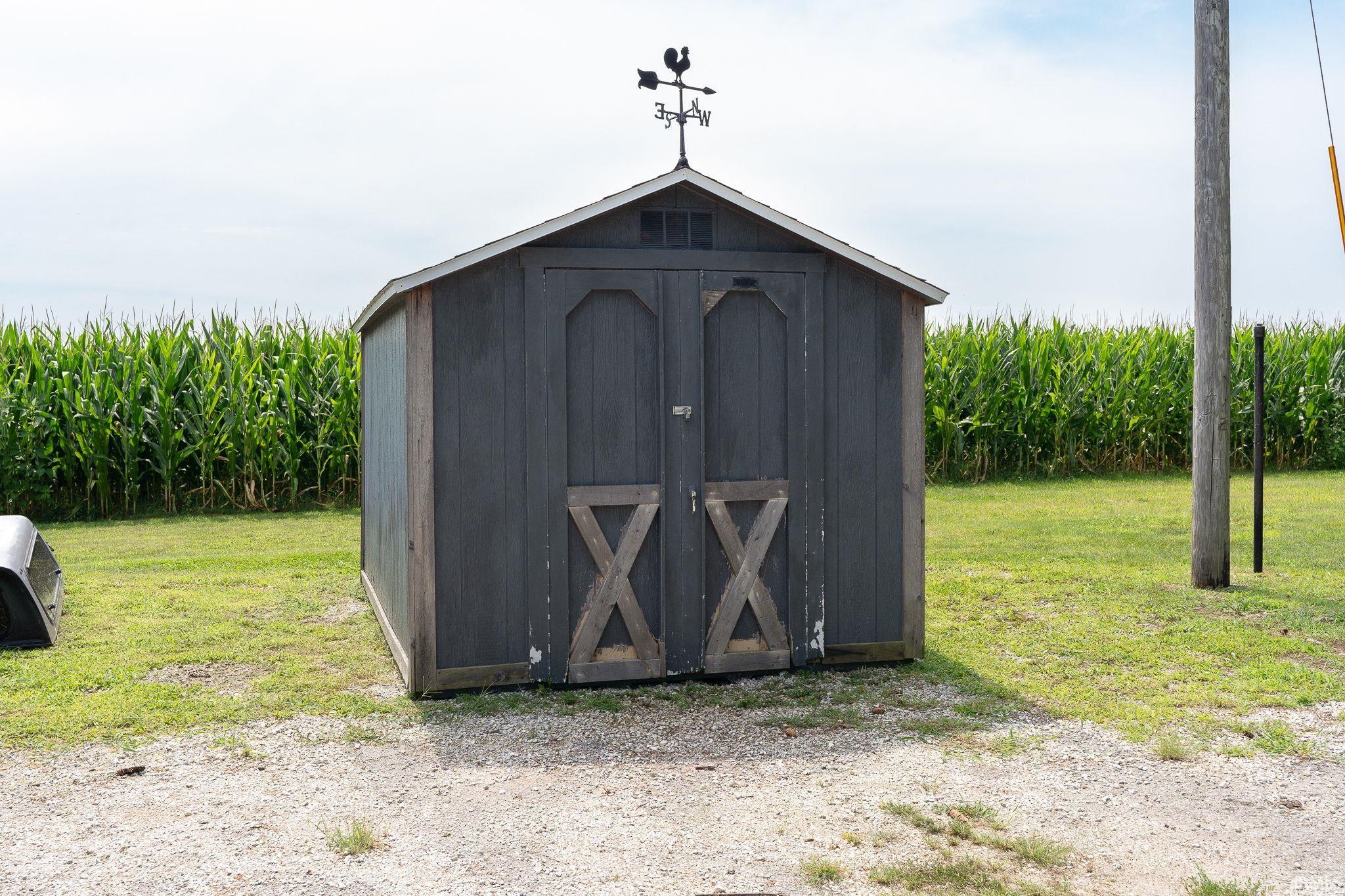 9962 W 400 N