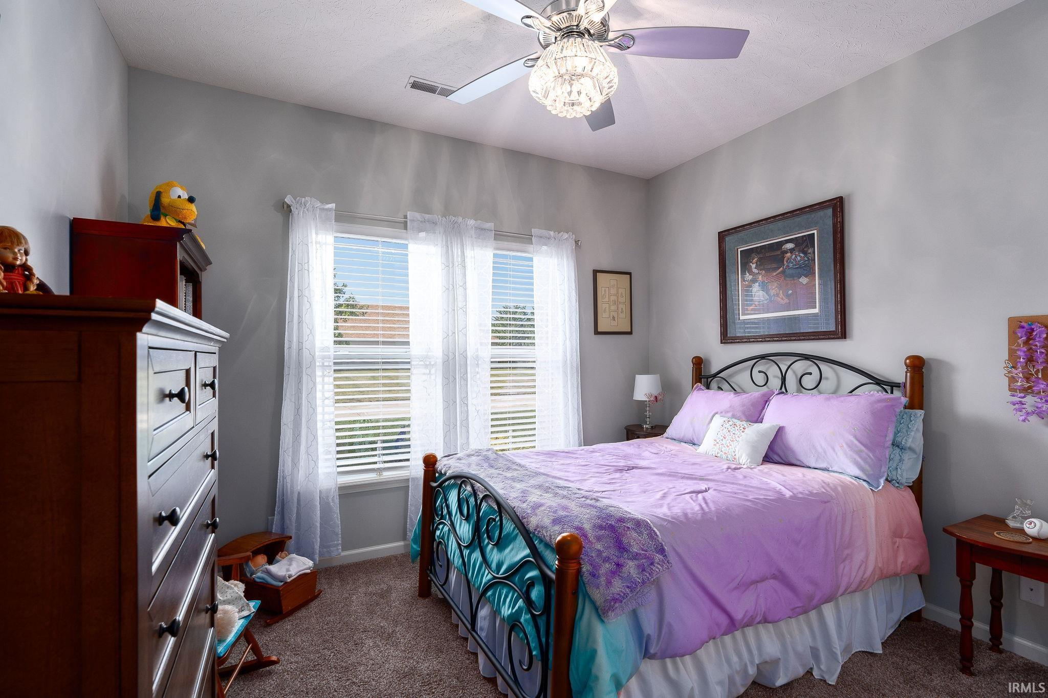3402 Monument Drive