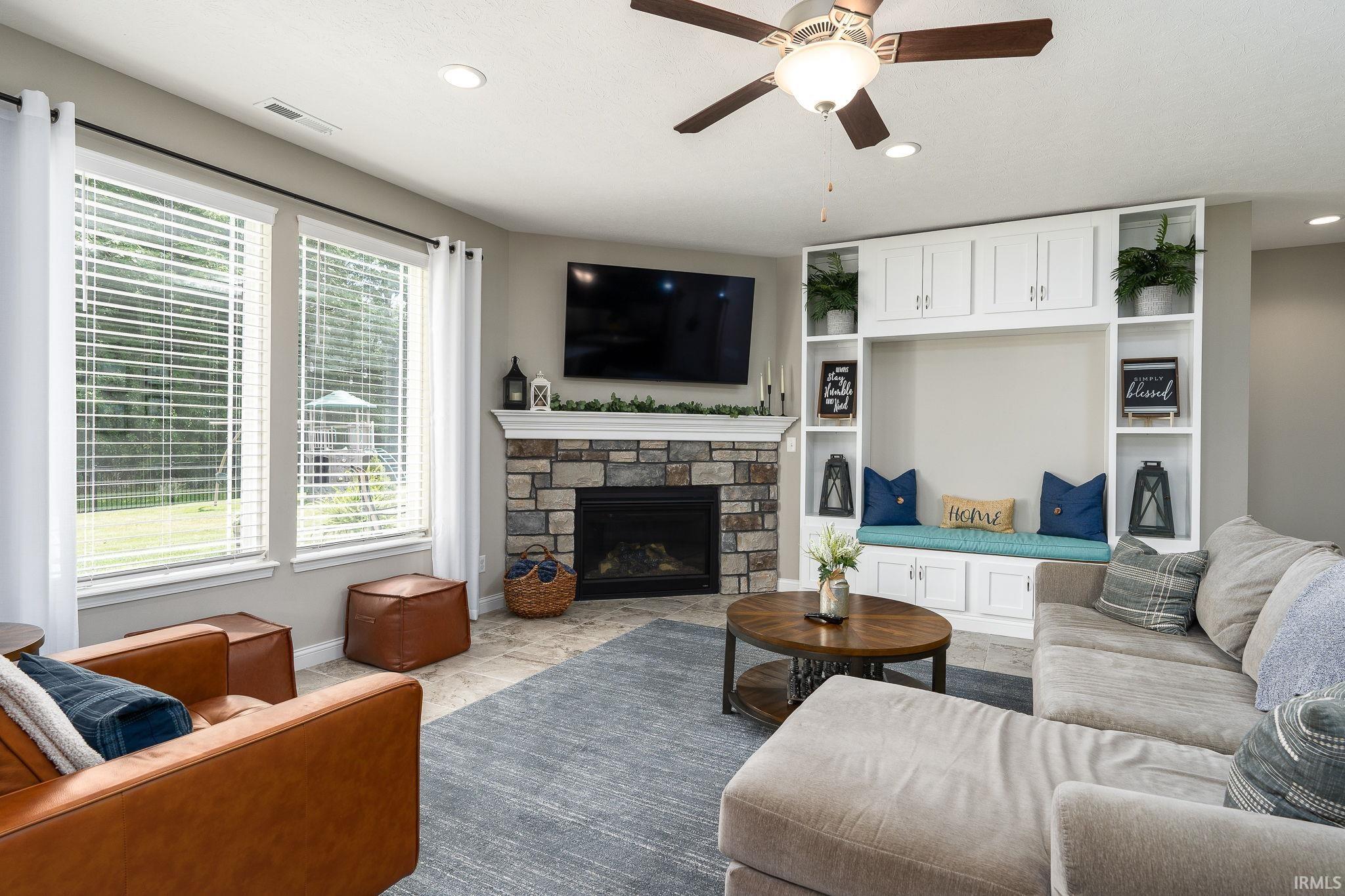 1023 Chesapeake Pointe Drive