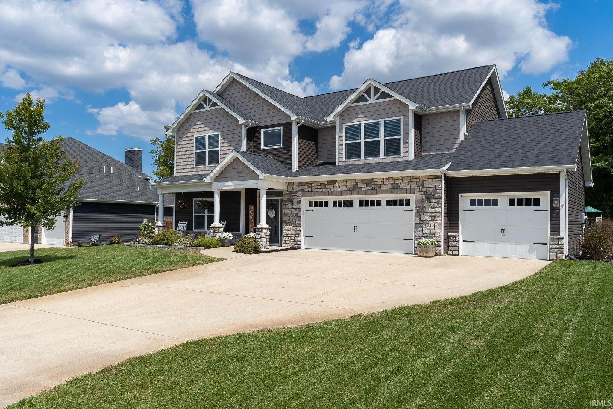 1023 Chesapeake Pointe Drive
