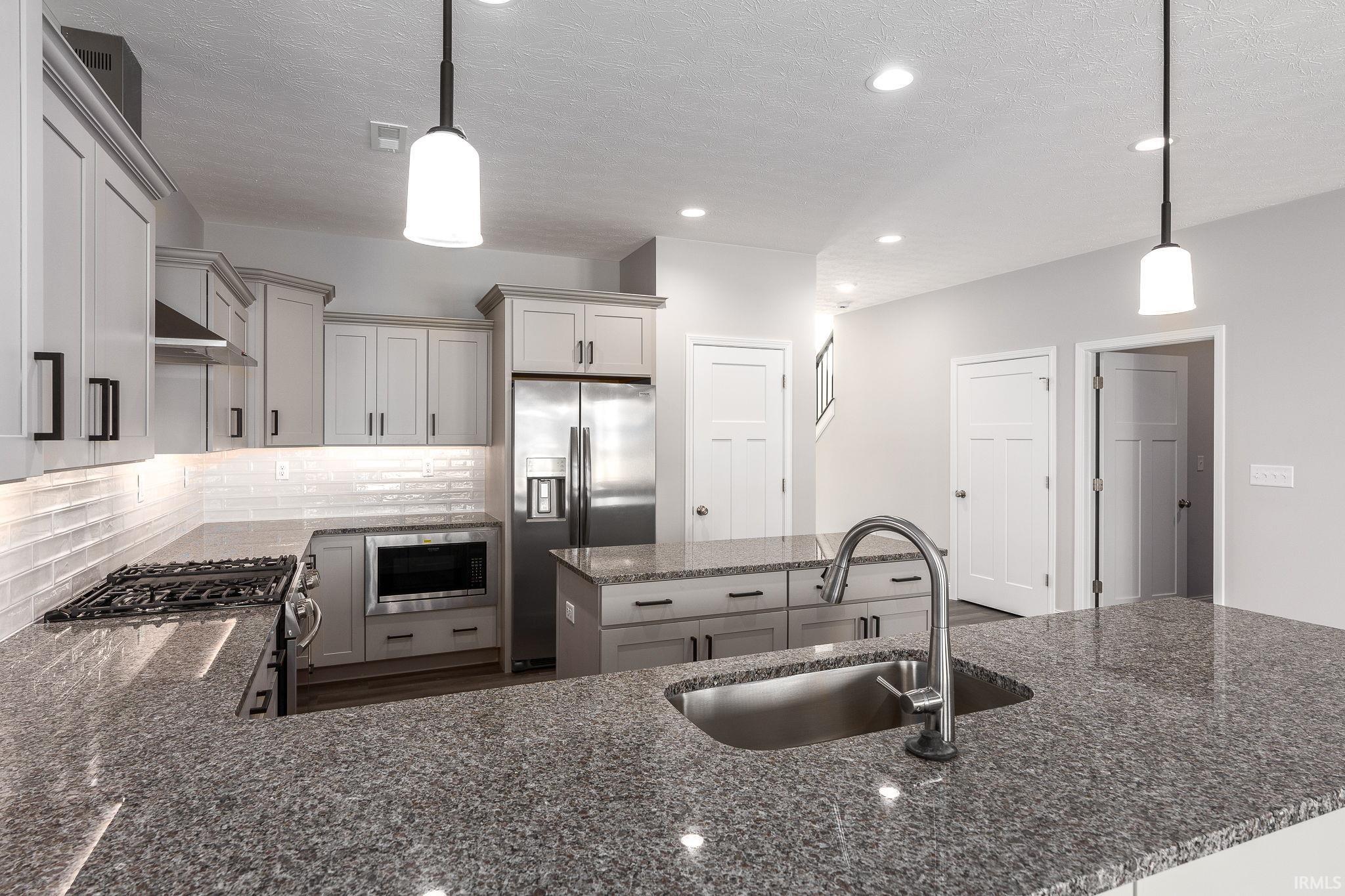 1815 Petit Drive