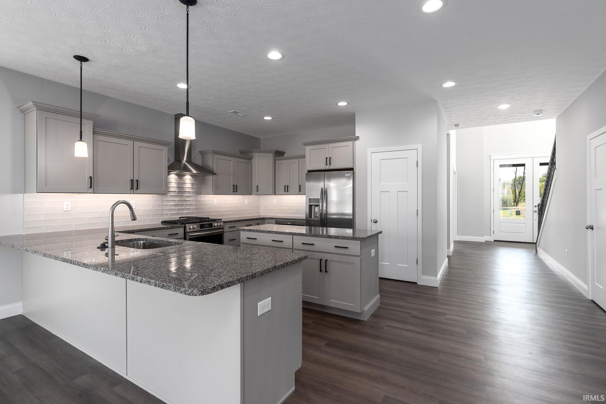 1815 Petit Drive