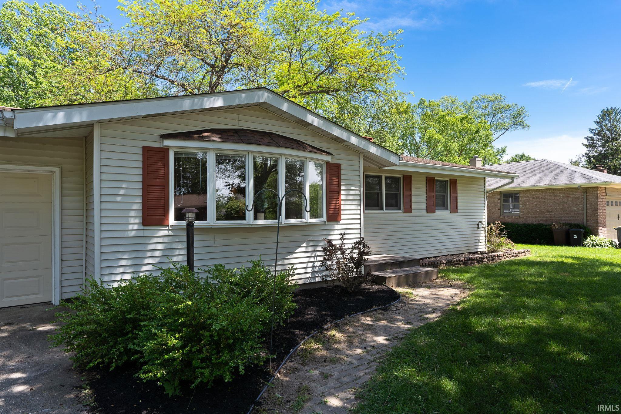 2240 Miami Trail