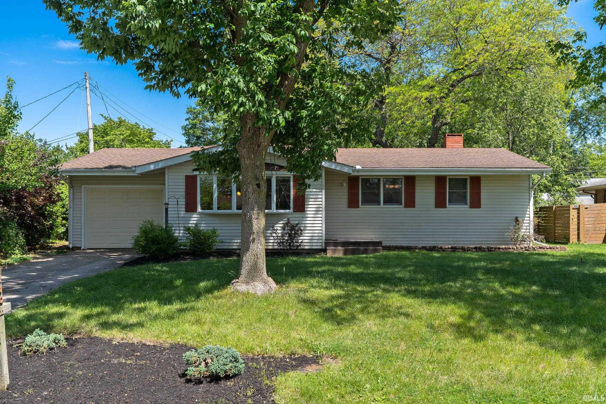 2240 Miami Trail
