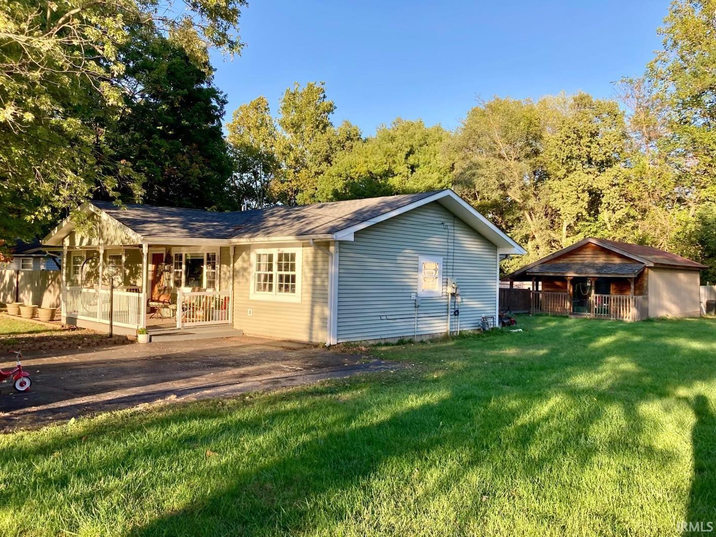 3252 Old State Road 225 Street
