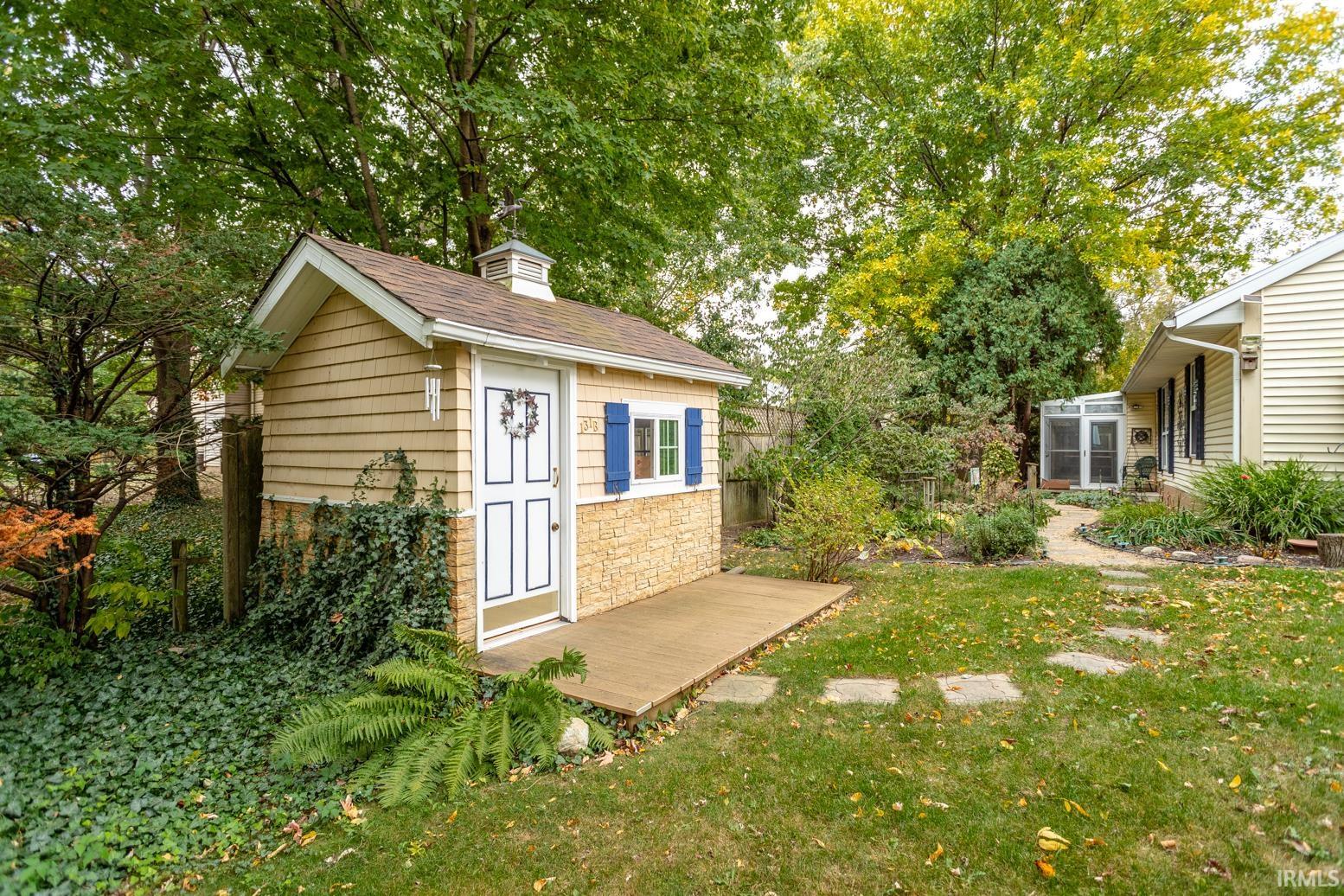 131 Peacock Court