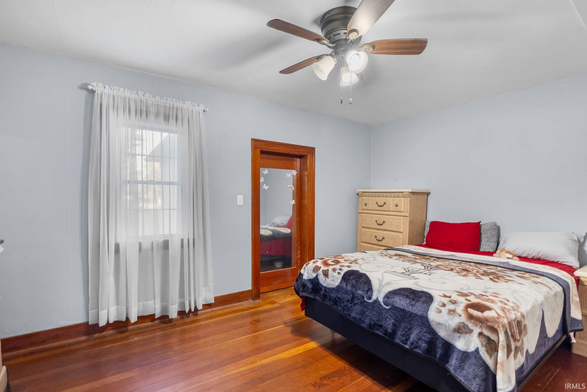 500 W 5th Street