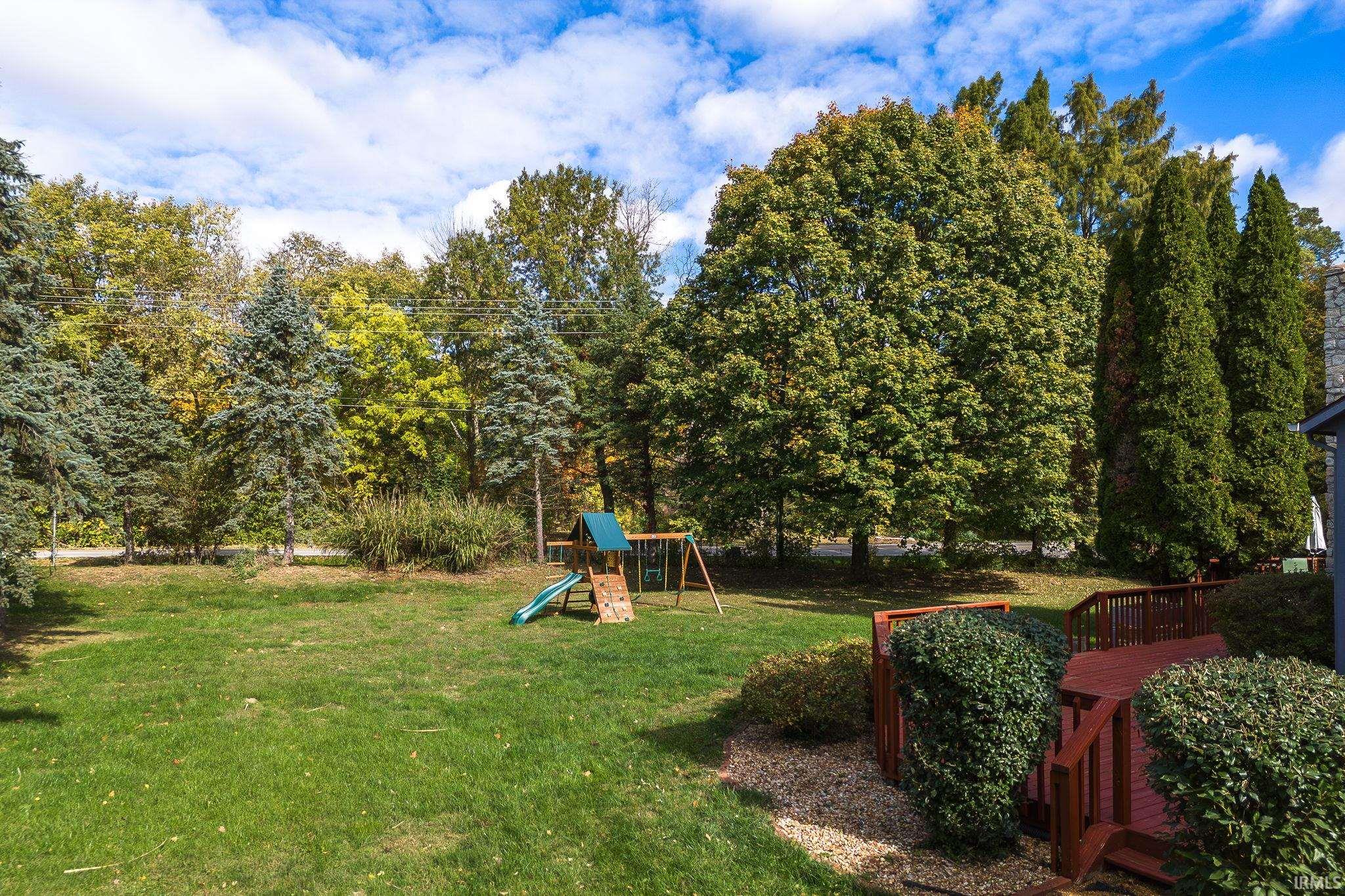 5528 Blackberry Lane