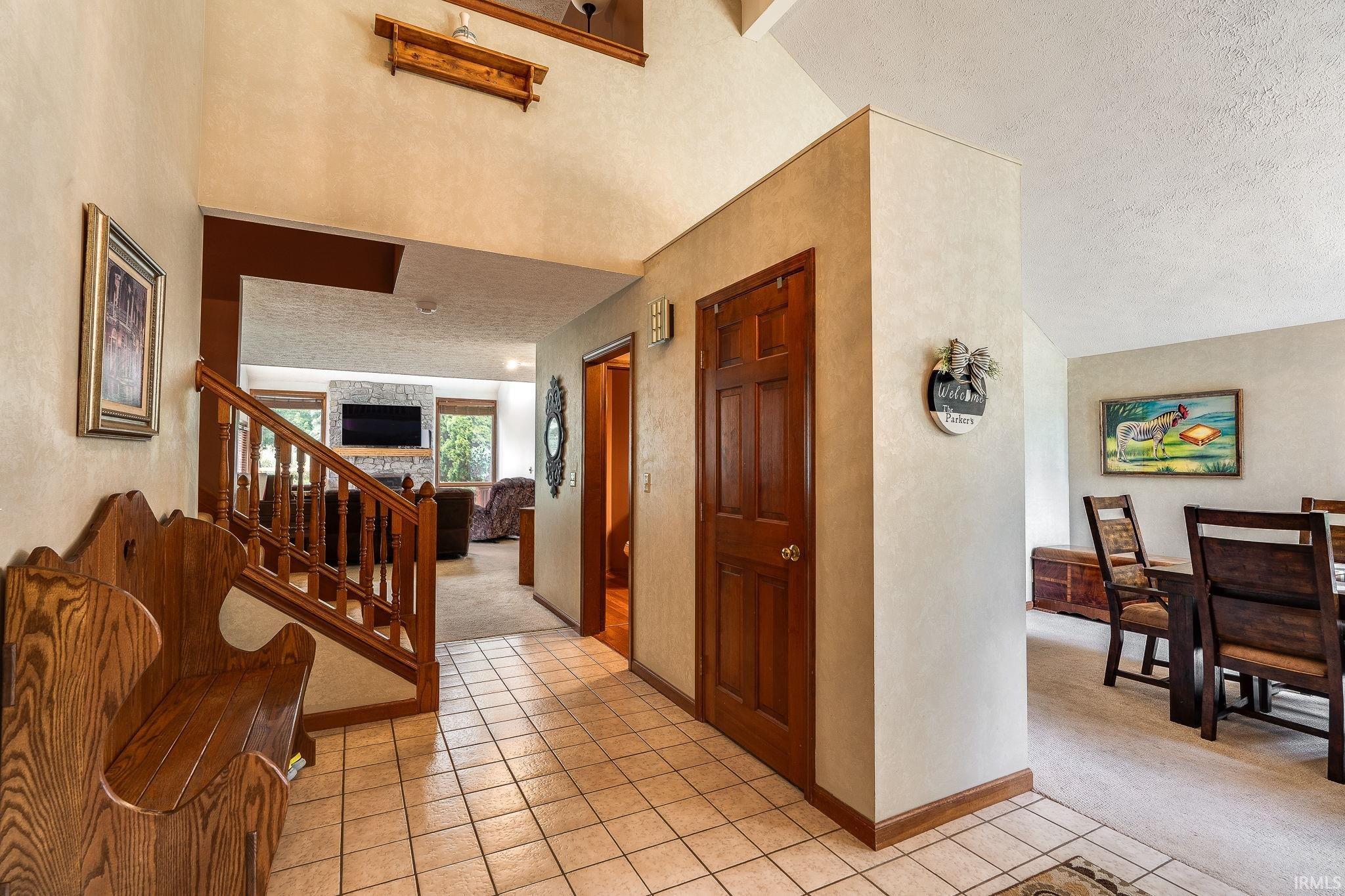 5528 Blackberry Lane