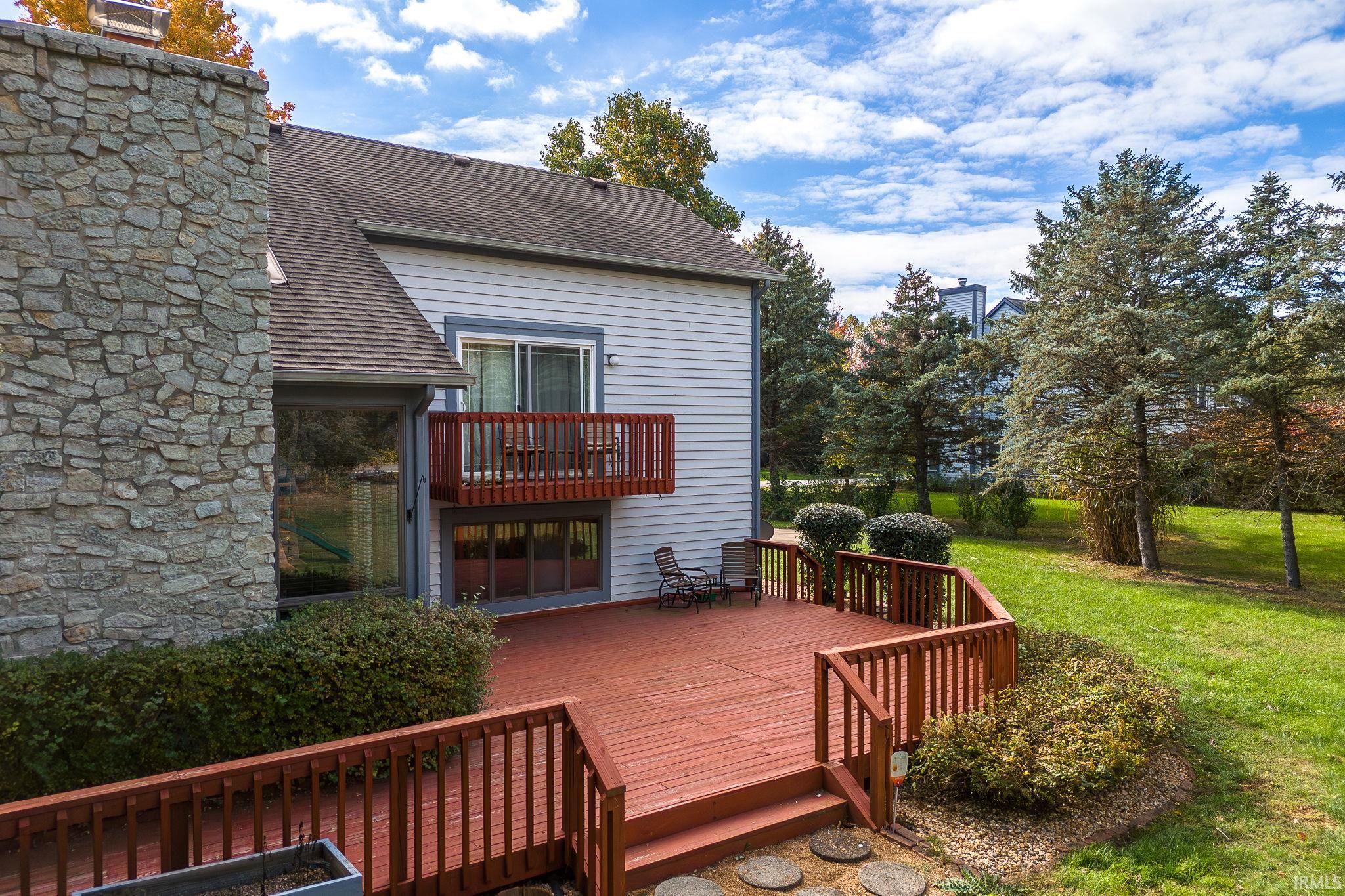 5528 Blackberry Lane