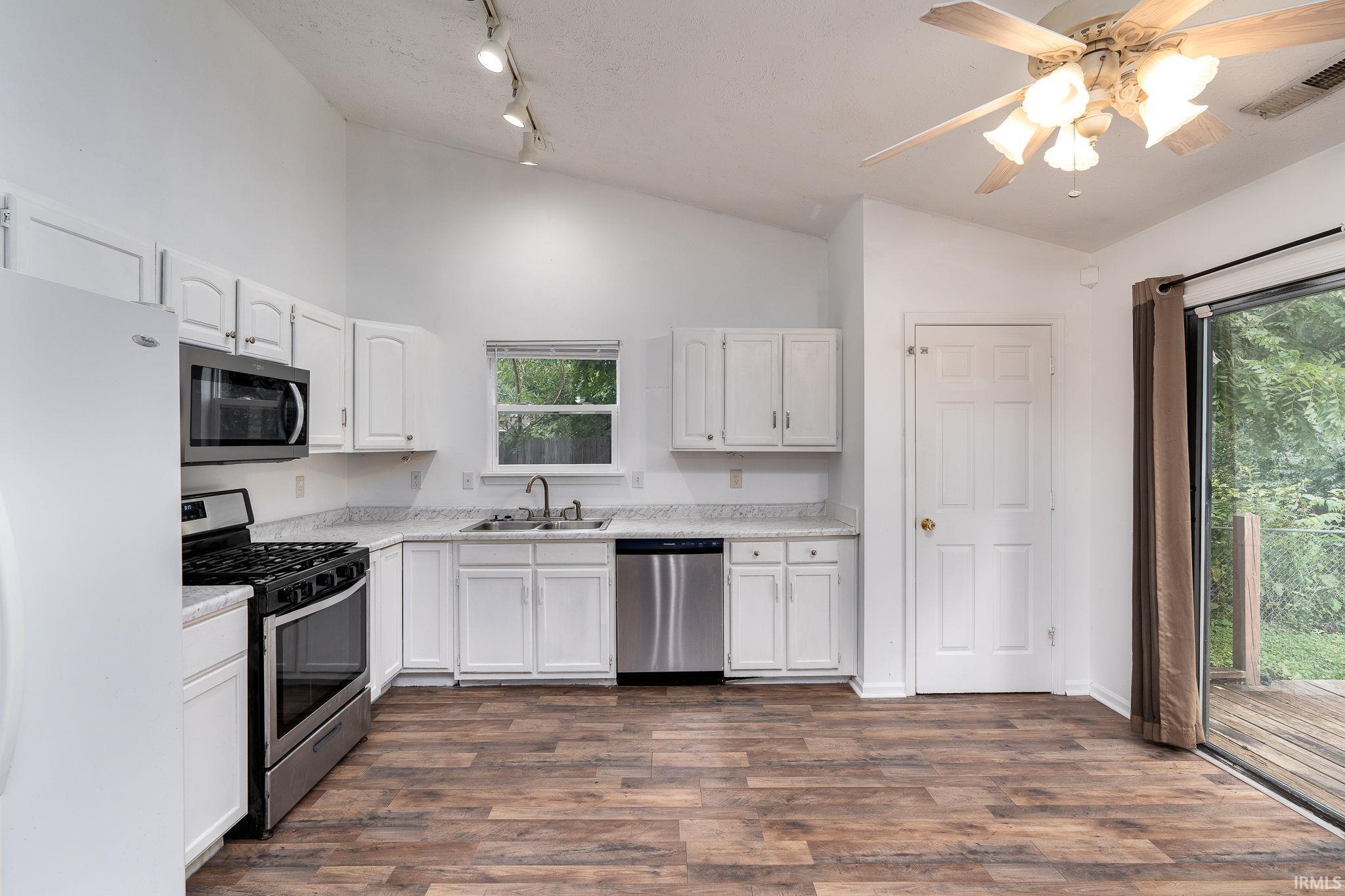 23 Goldenrod Court