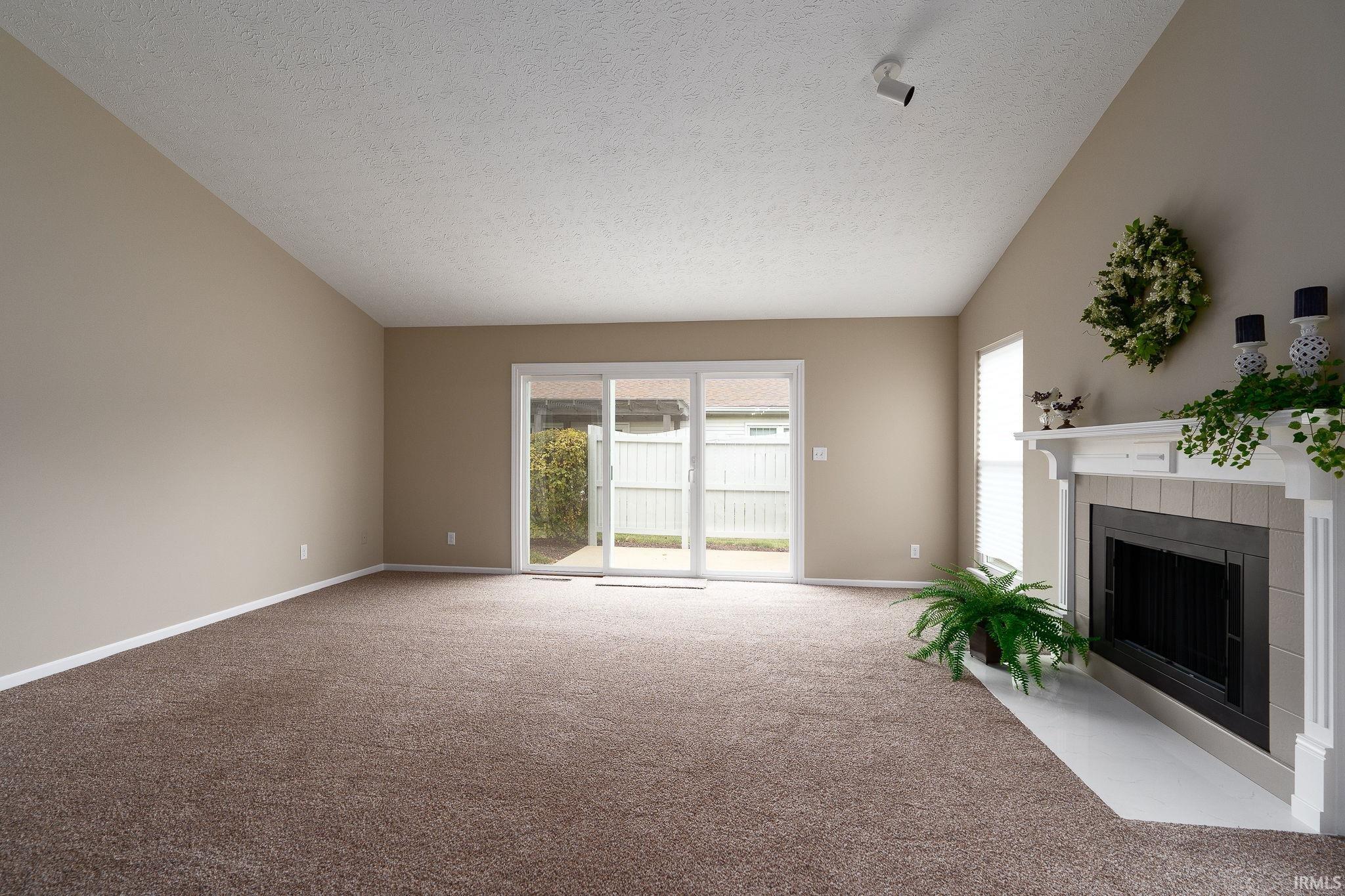 1803 Twin Oaks Lane