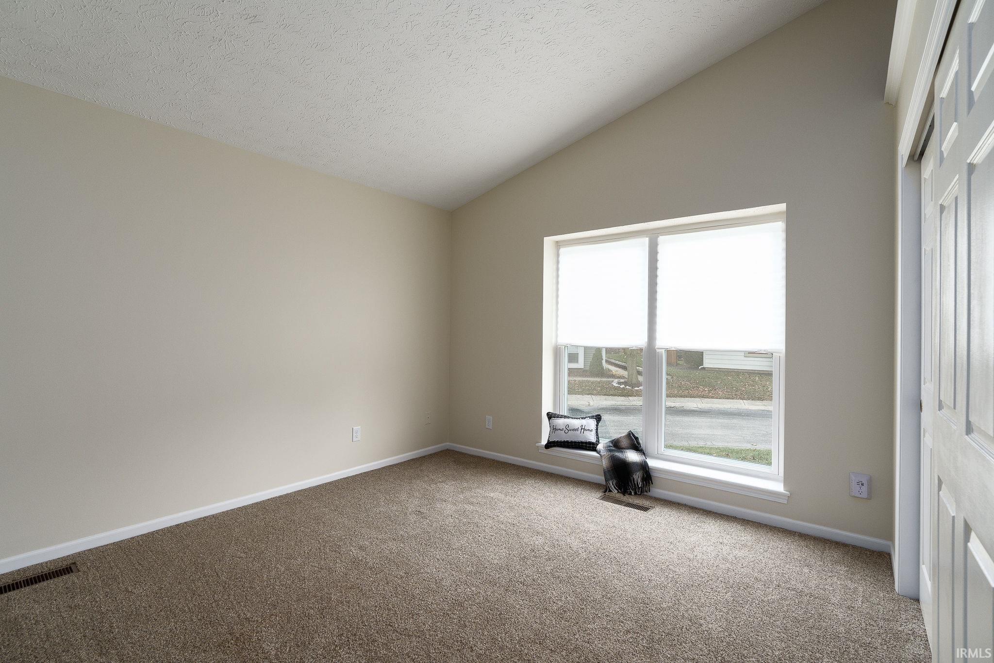 1803 Twin Oaks Lane