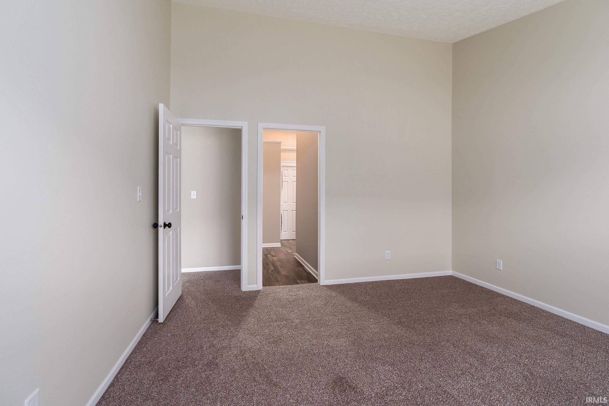 1803 Twin Oaks Lane