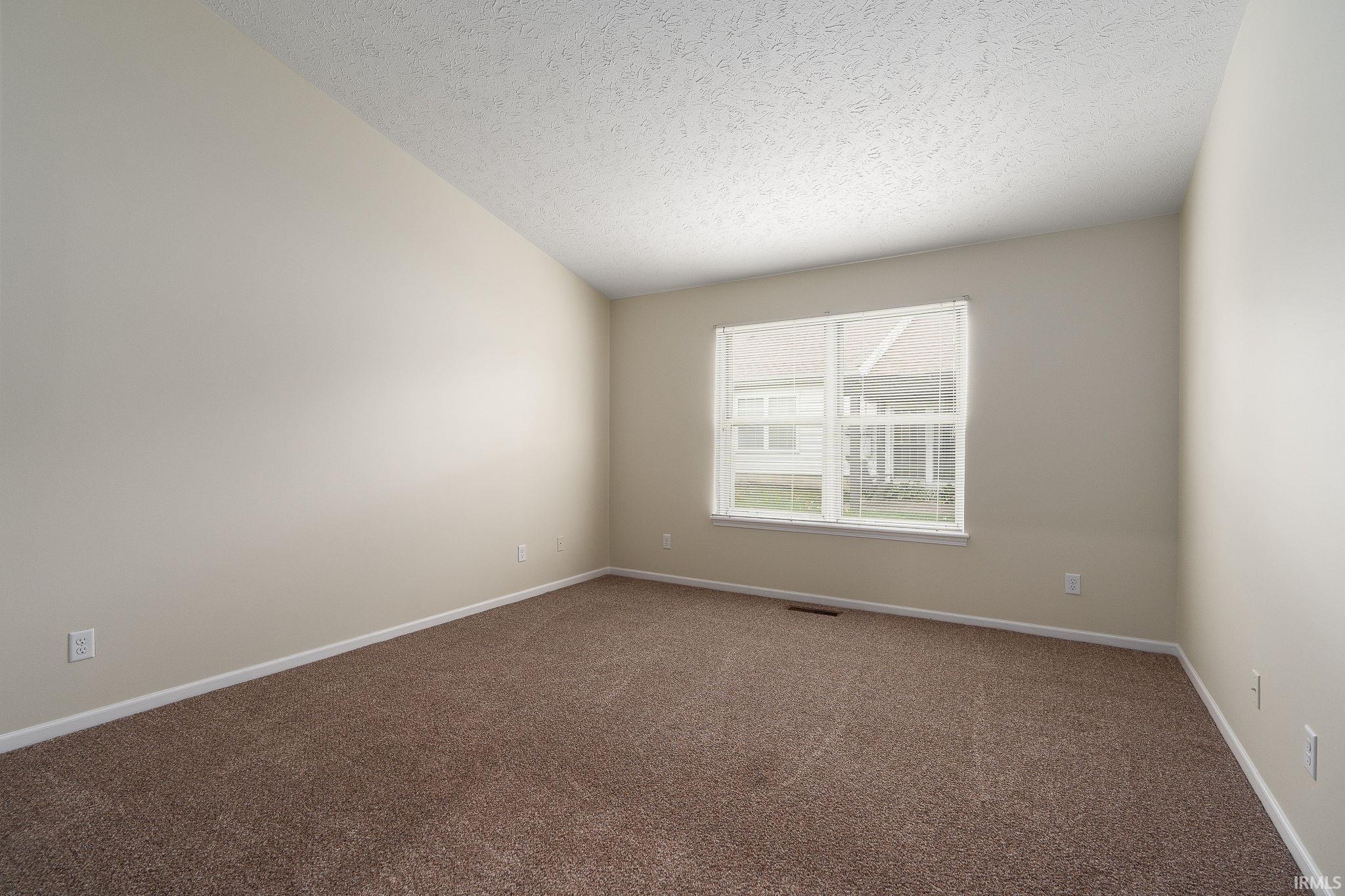 1803 Twin Oaks Lane