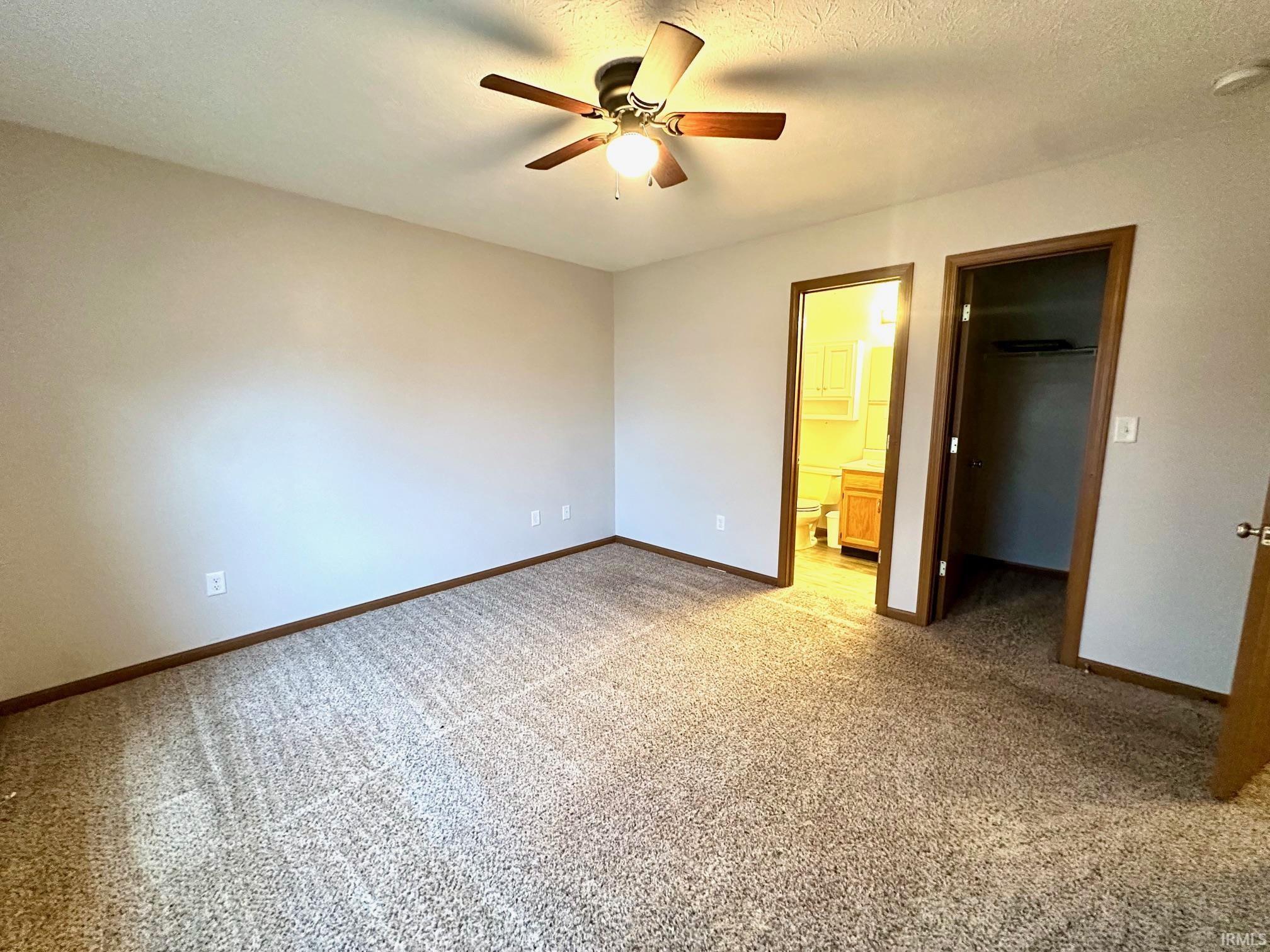 911 N Braxton Drive