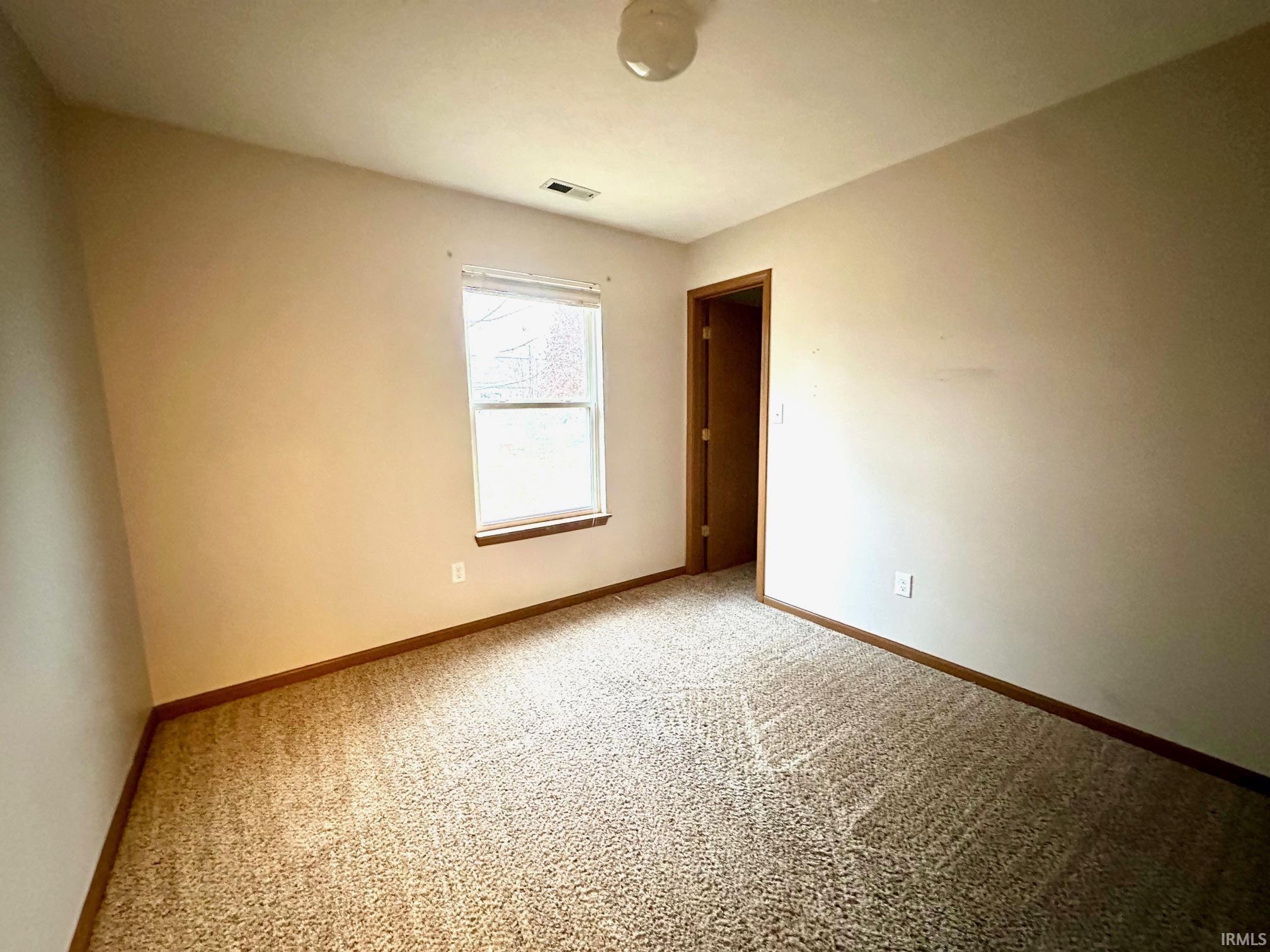 911 N Braxton Drive