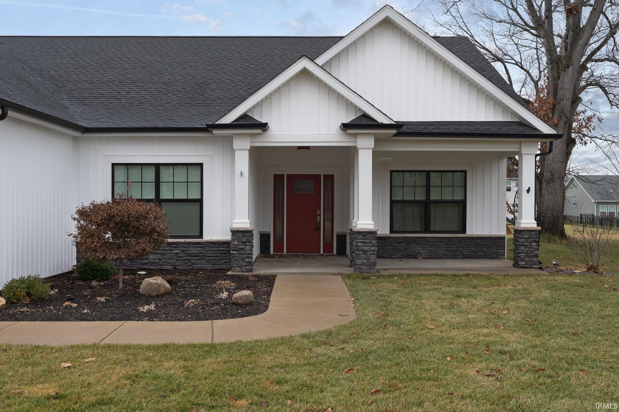 4180 Admirals Pointe Drive