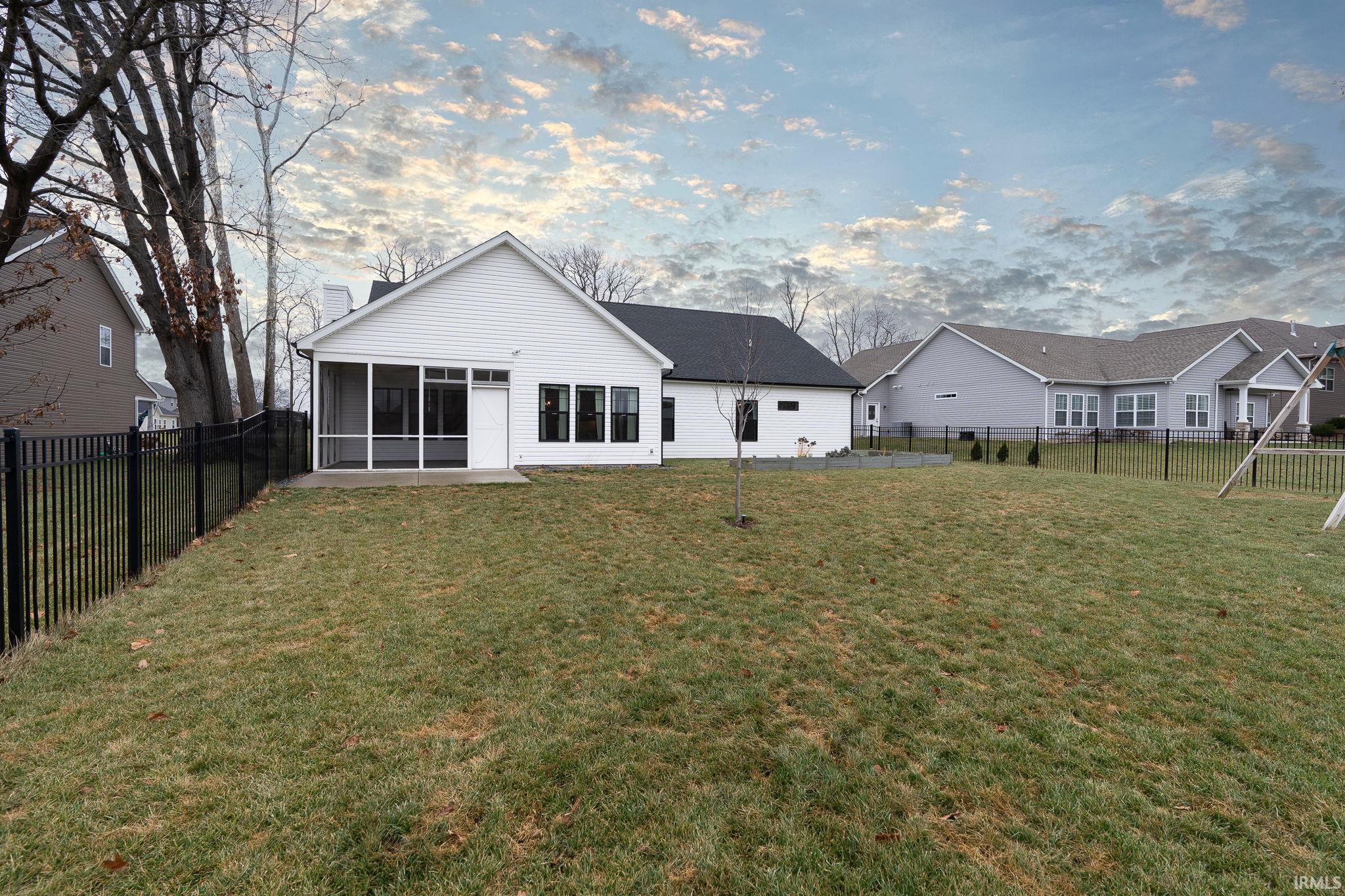 4180 Admirals Pointe Drive