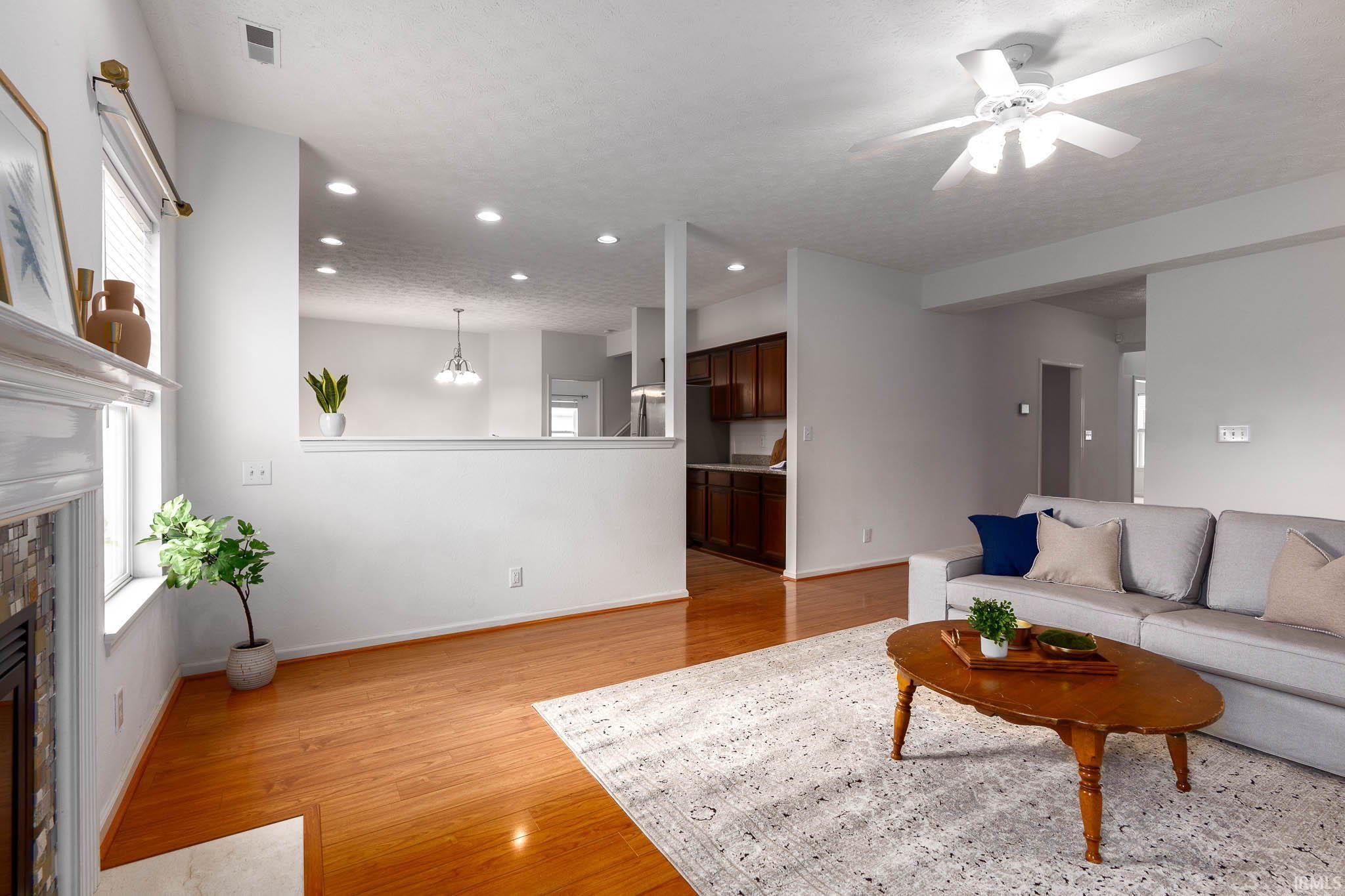 725 Tiffany Court