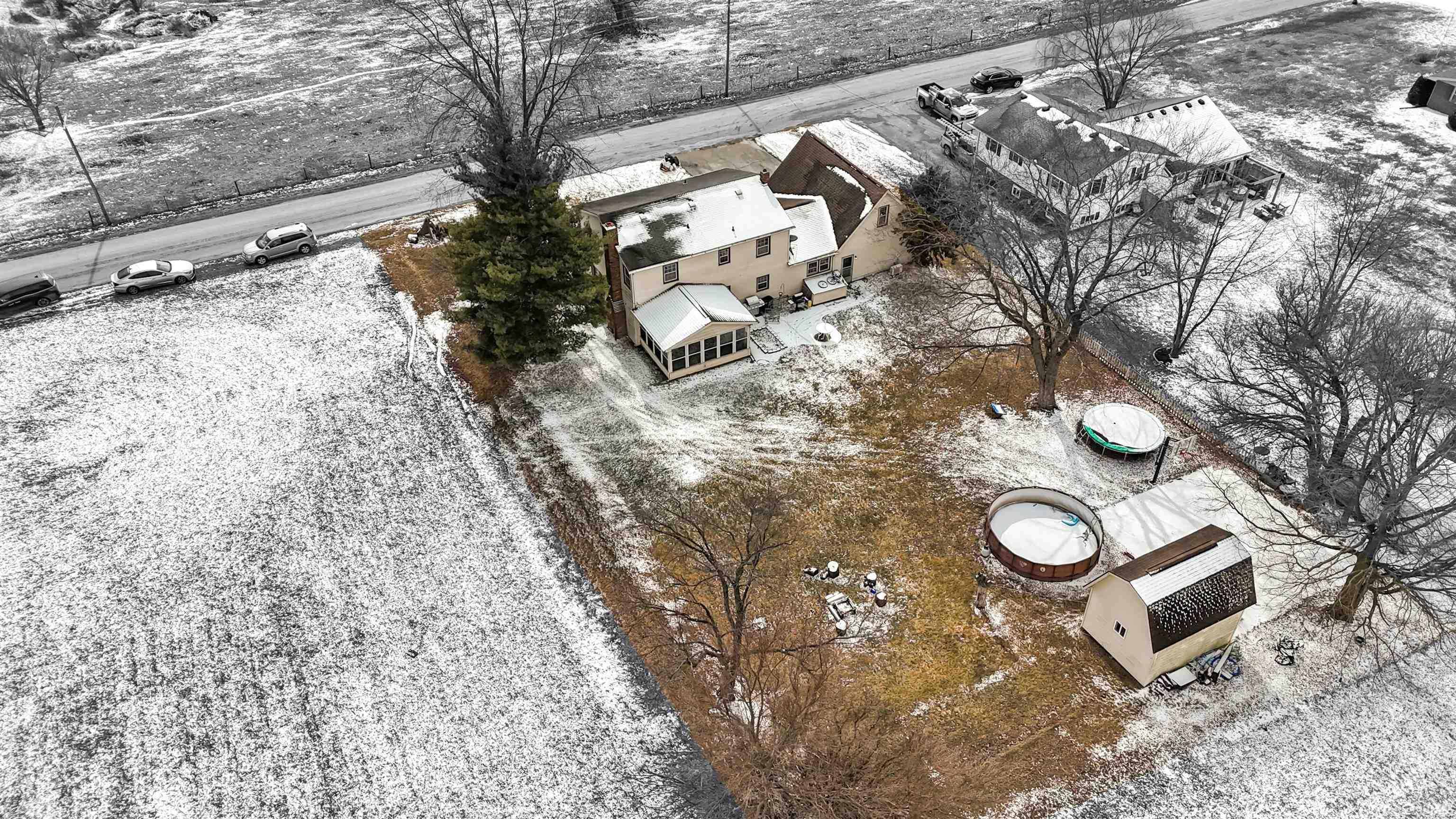 728 E County Road 100 N