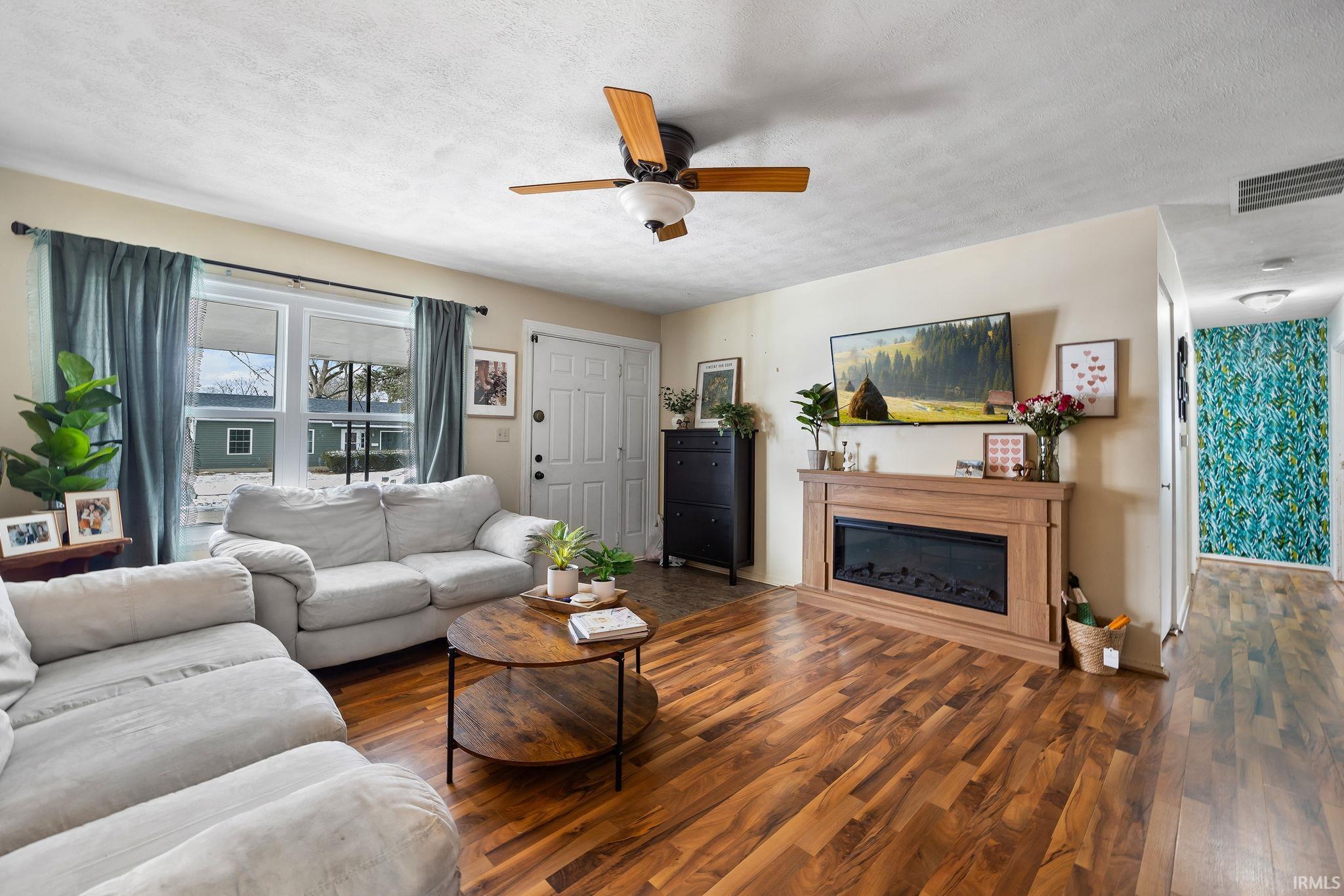 2318 Dakota Drive