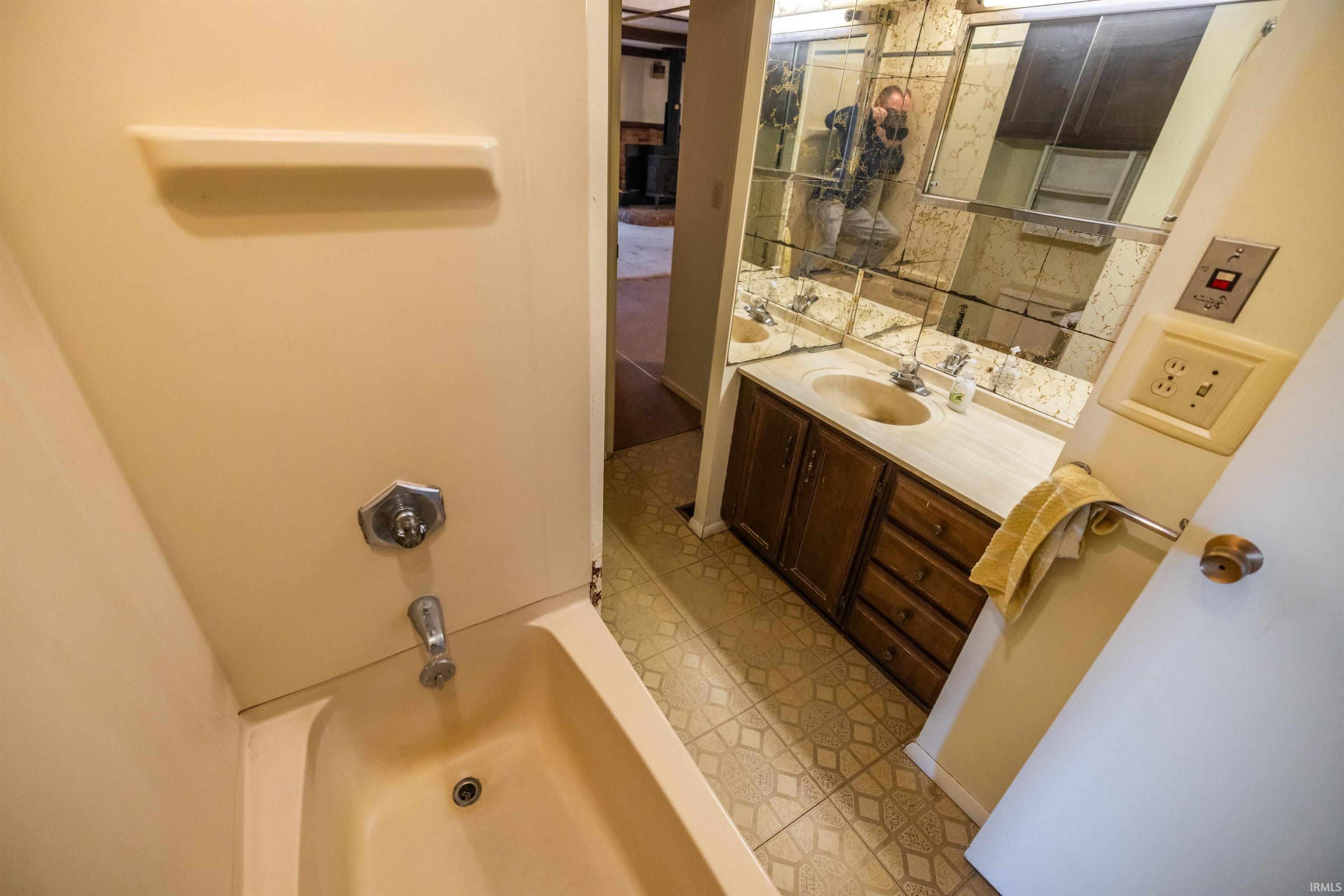 1312 Kenilworth Drive