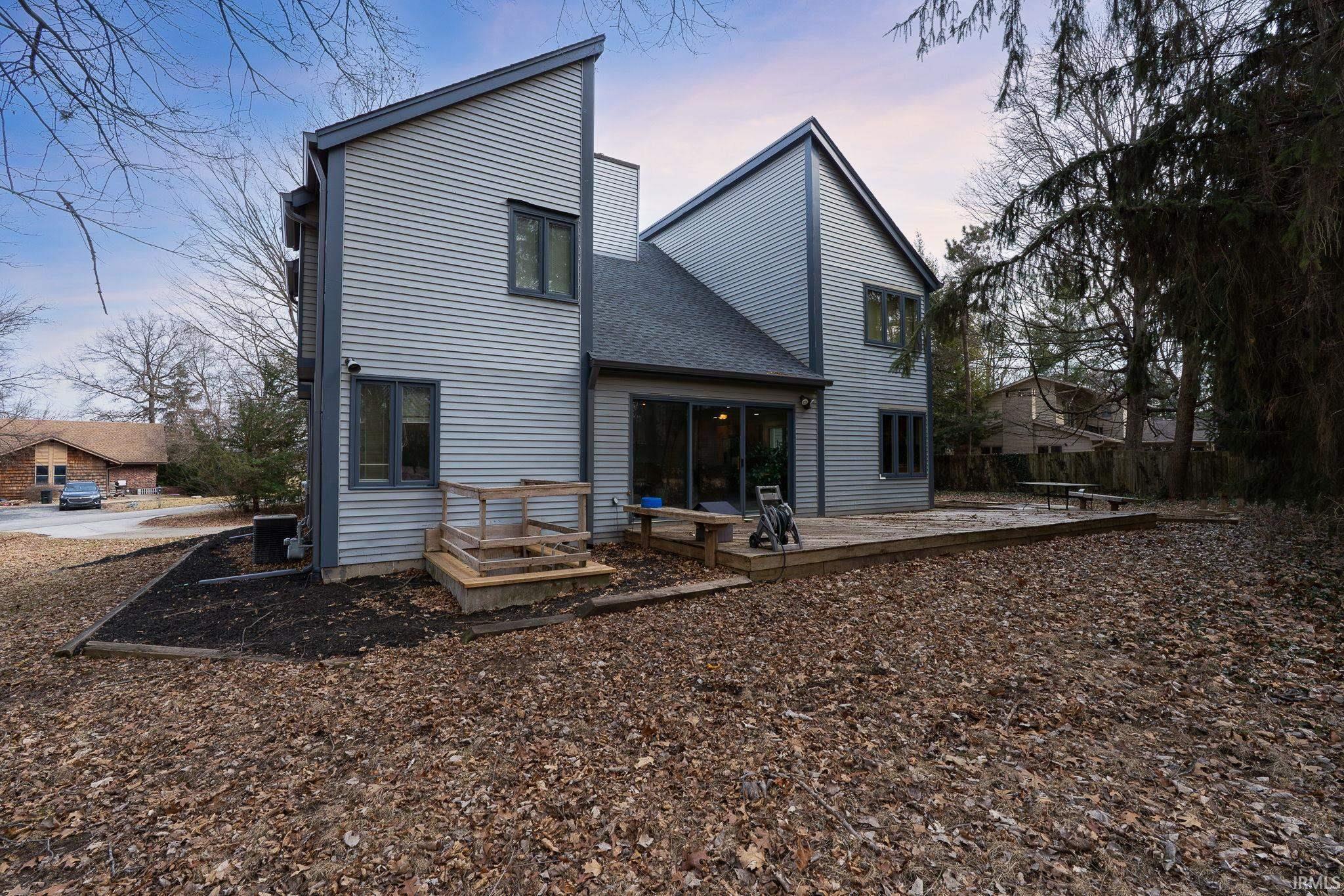 3730 Capilano Drive