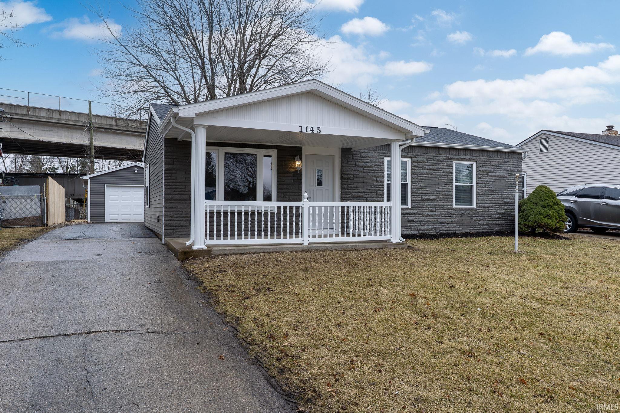 1145 Southlea Drive