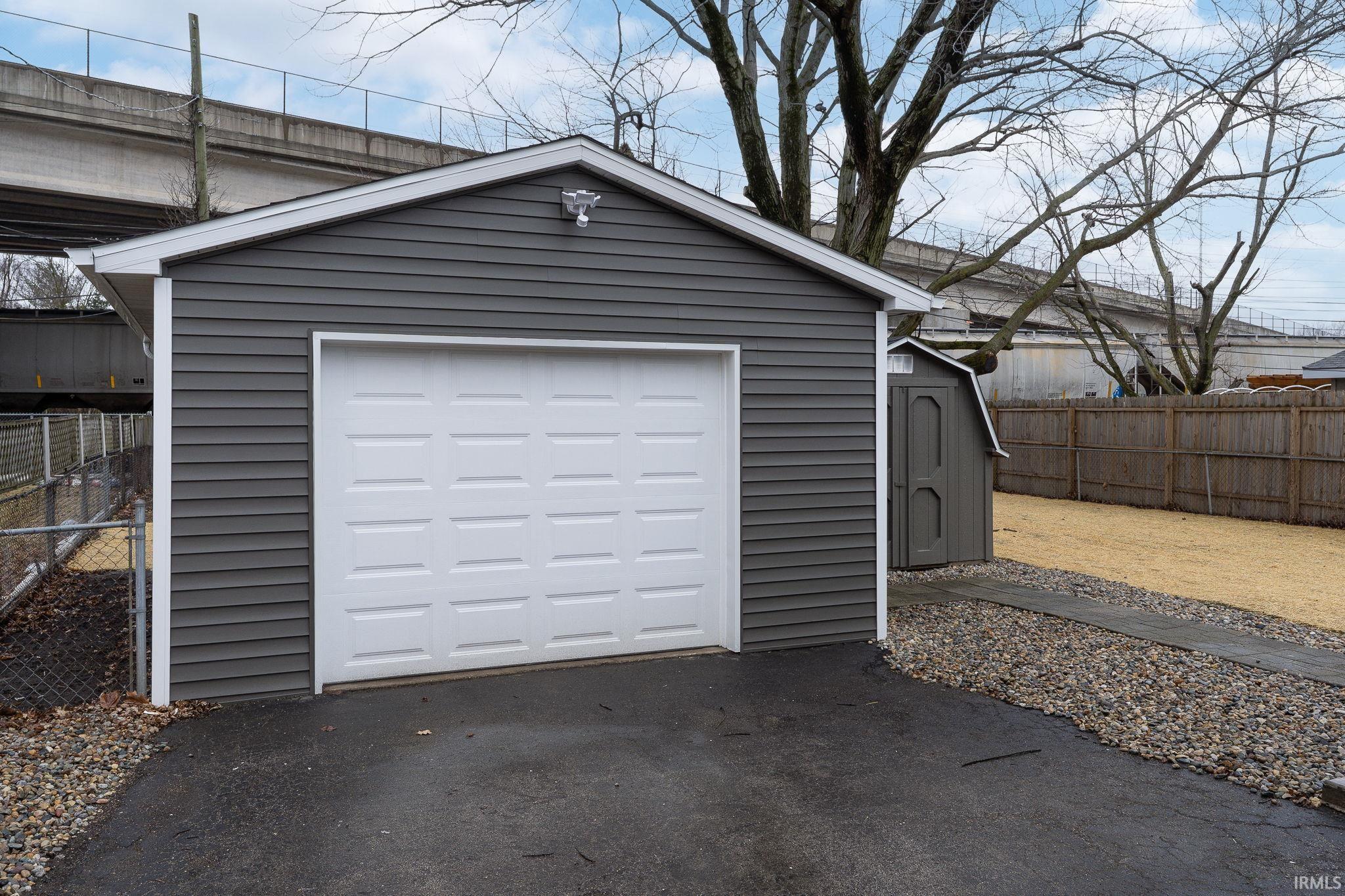 1145 Southlea Drive