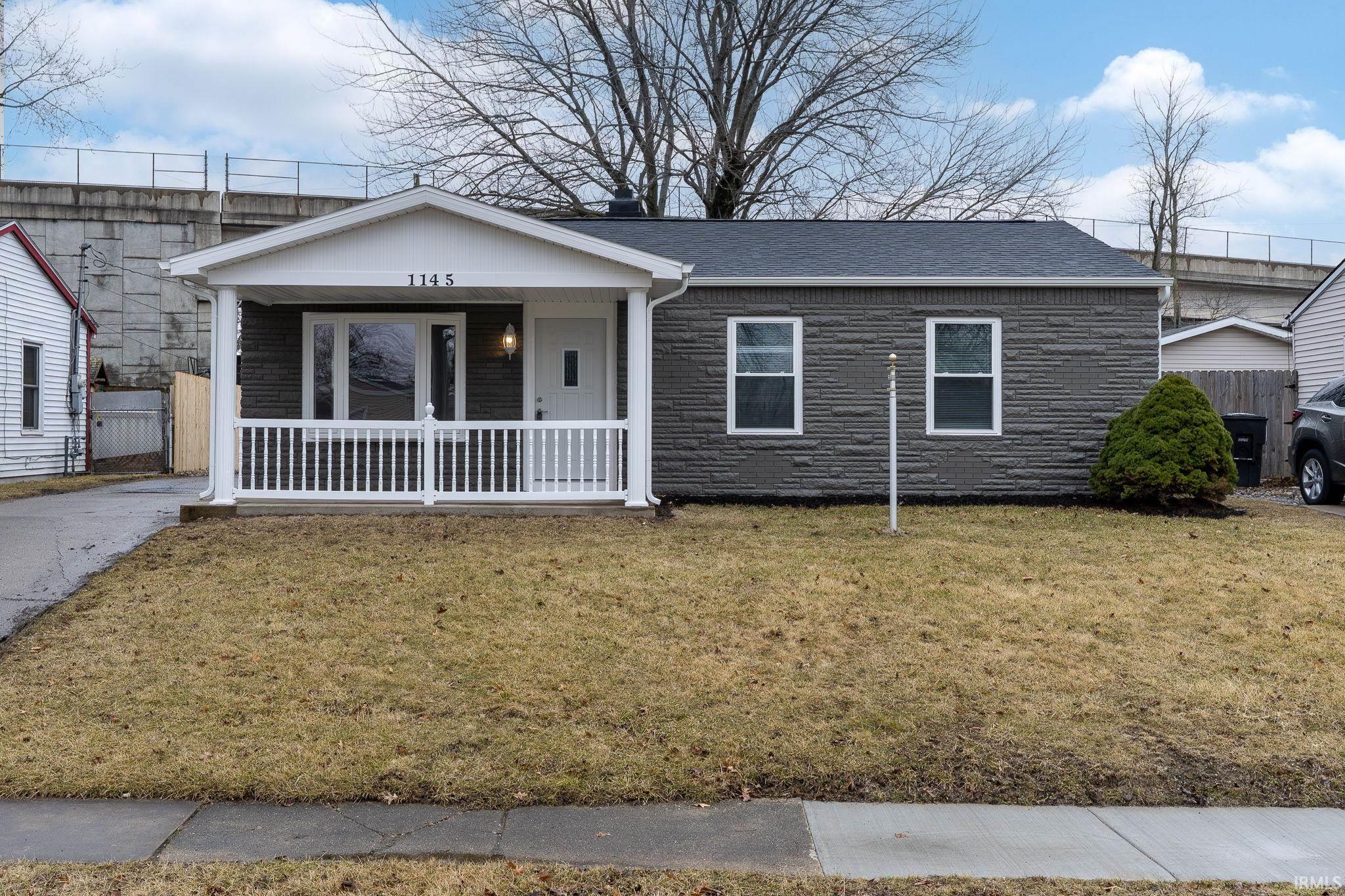 1145 Southlea Drive