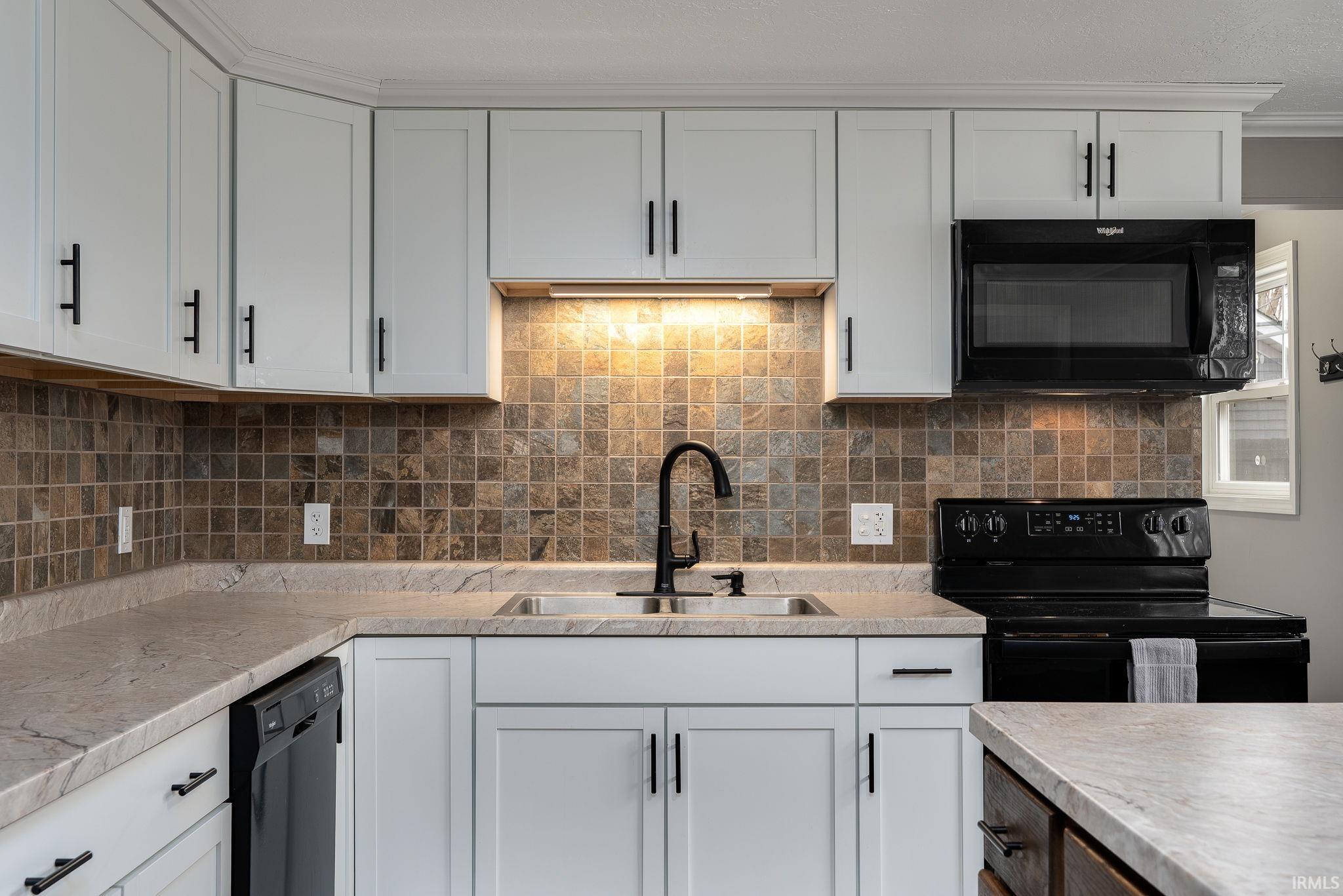 2005 Crowfoot Drive