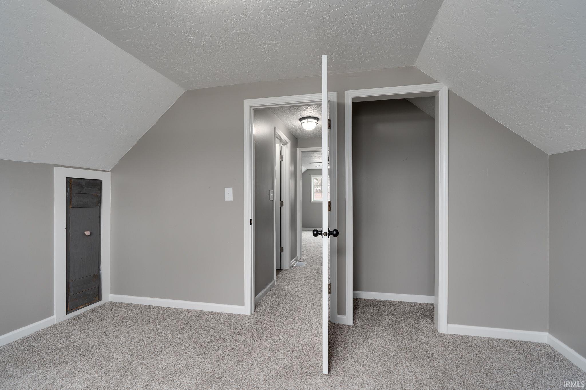 2005 Crowfoot Drive