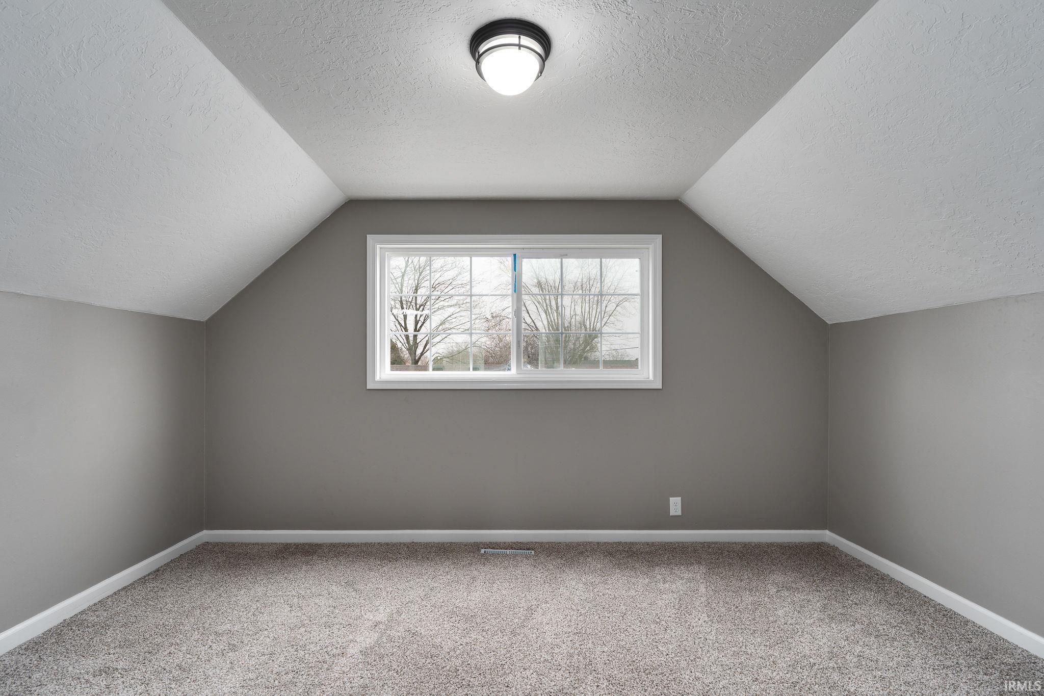 2005 Crowfoot Drive