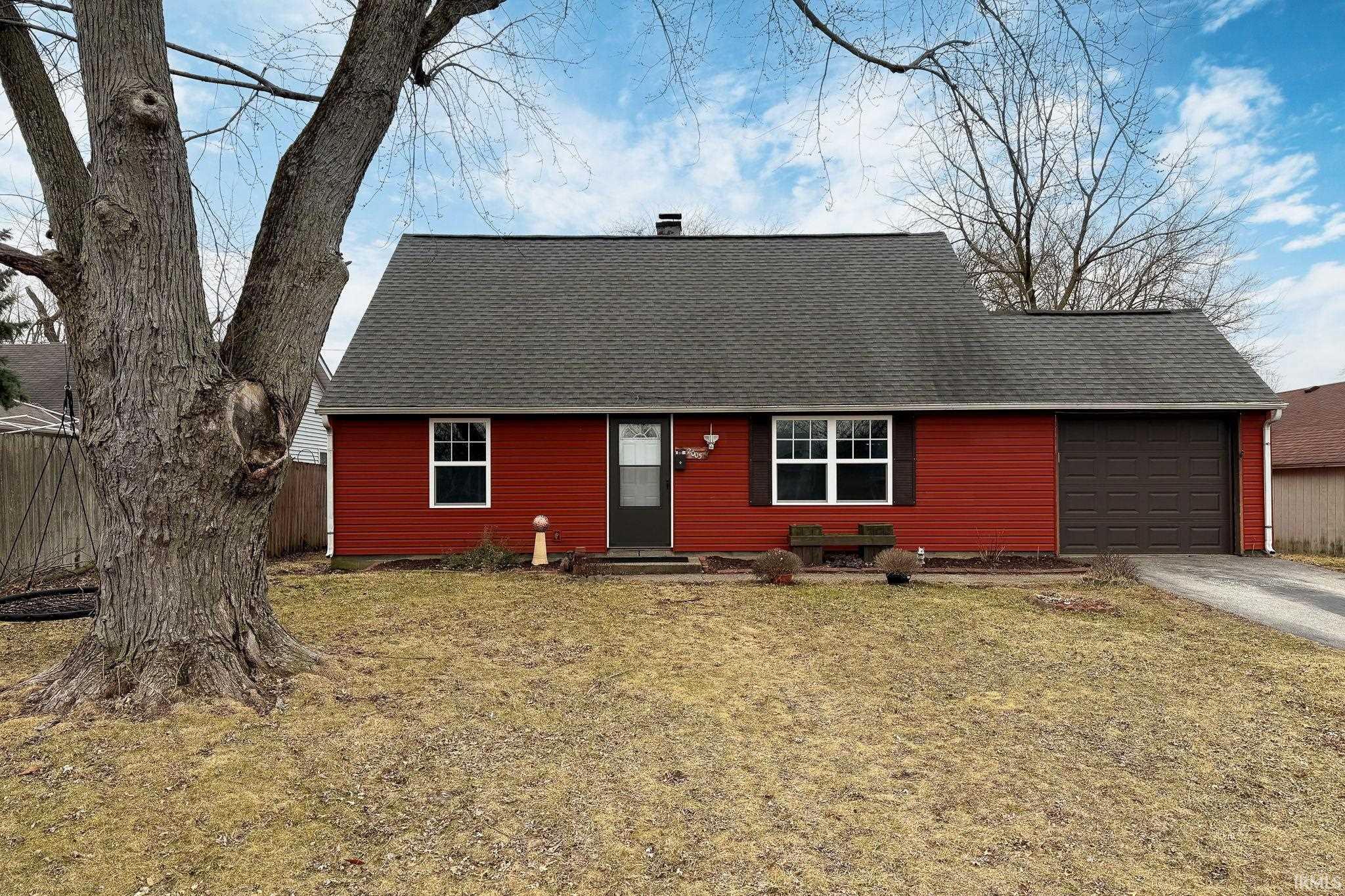 2005 Crowfoot Drive
