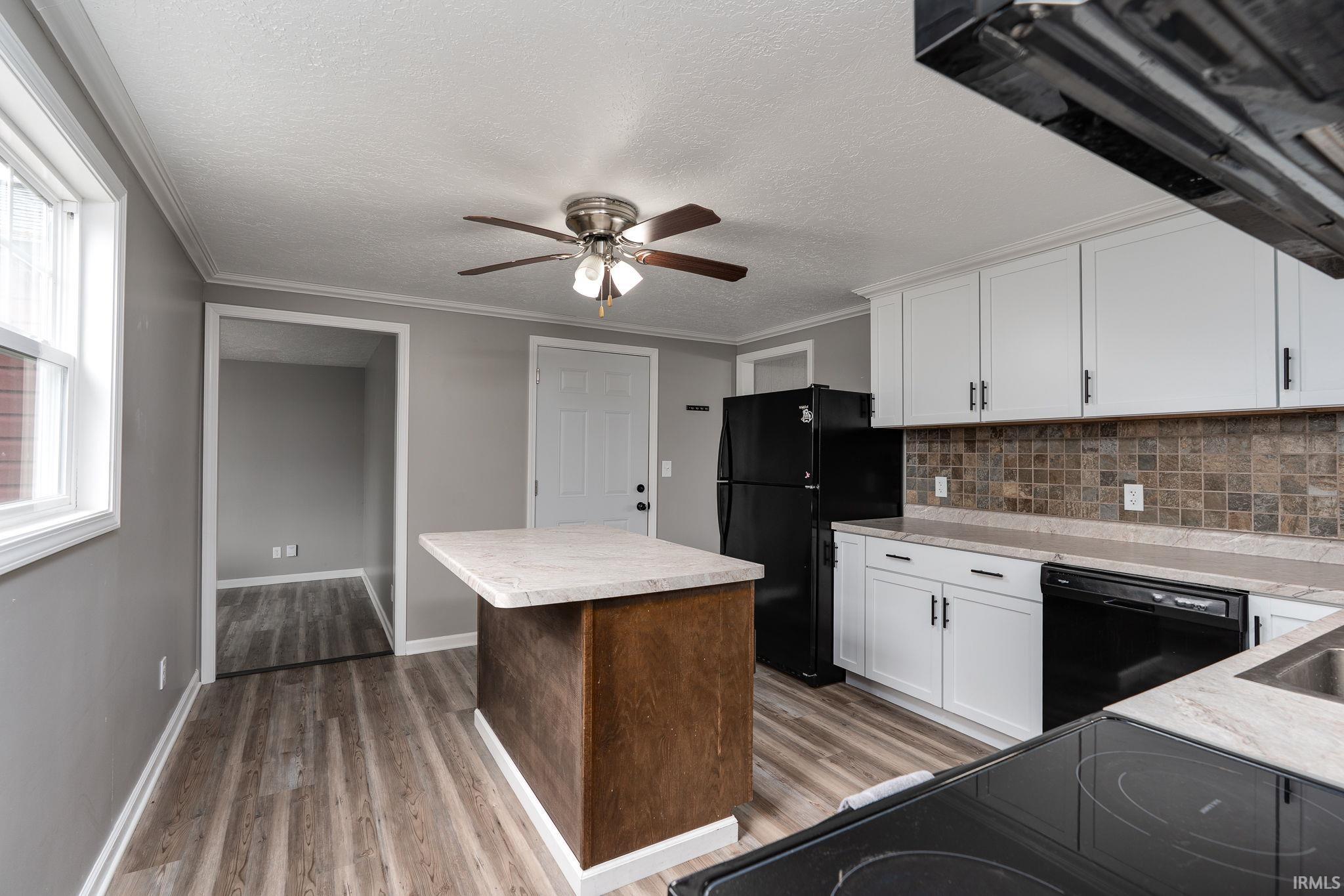 2005 Crowfoot Drive