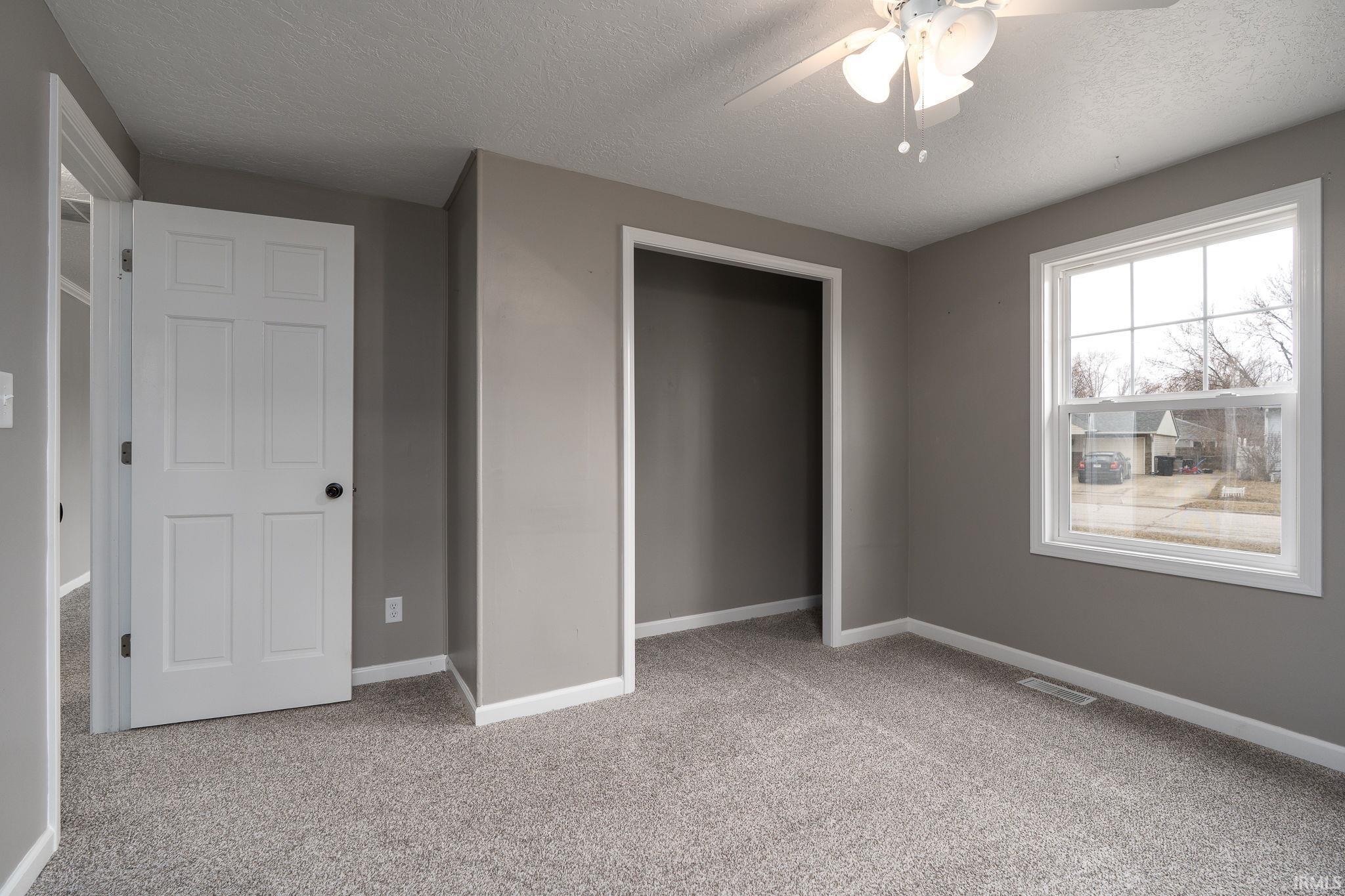2005 Crowfoot Drive