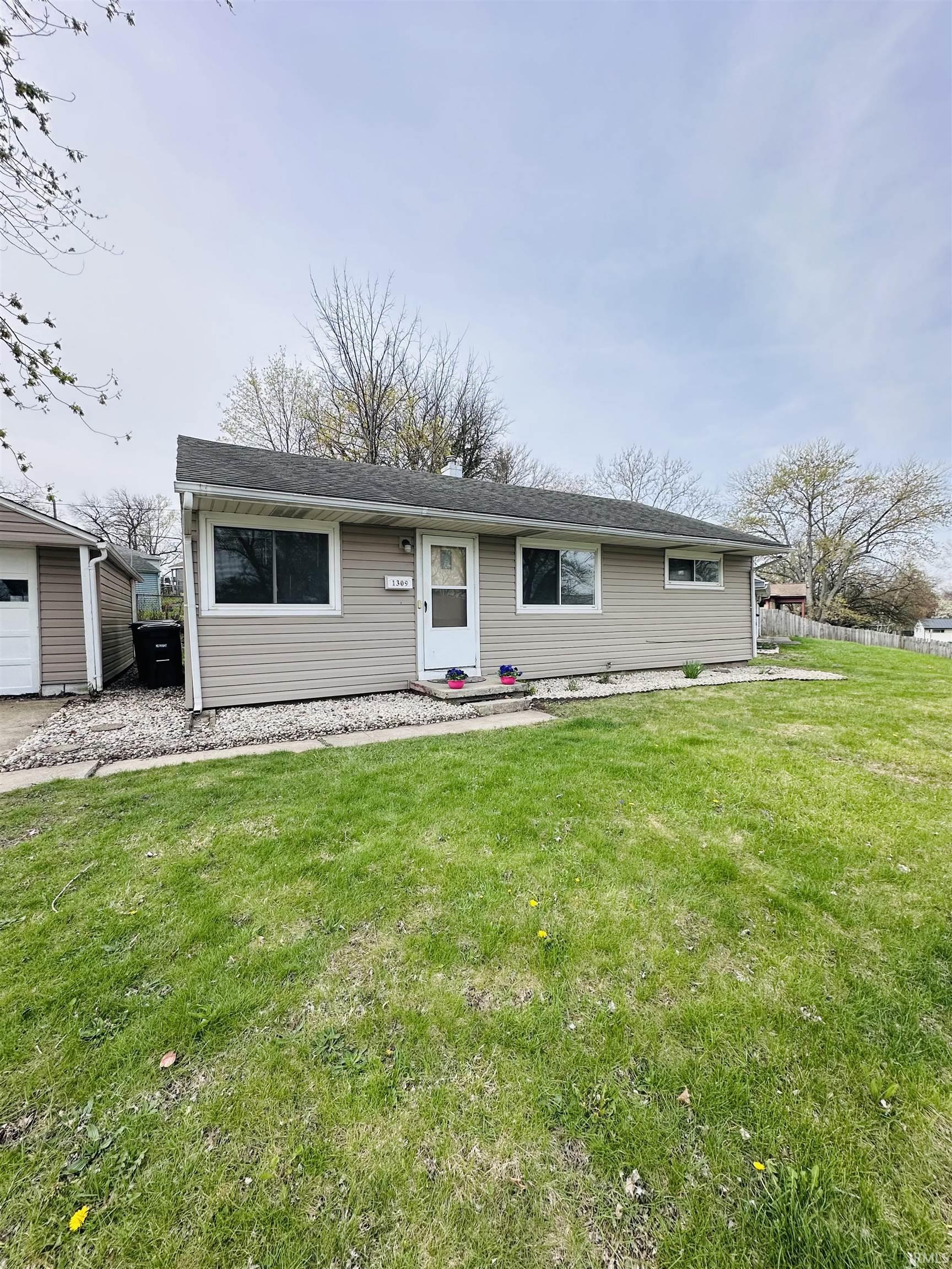 1309 Hedgewood Drive