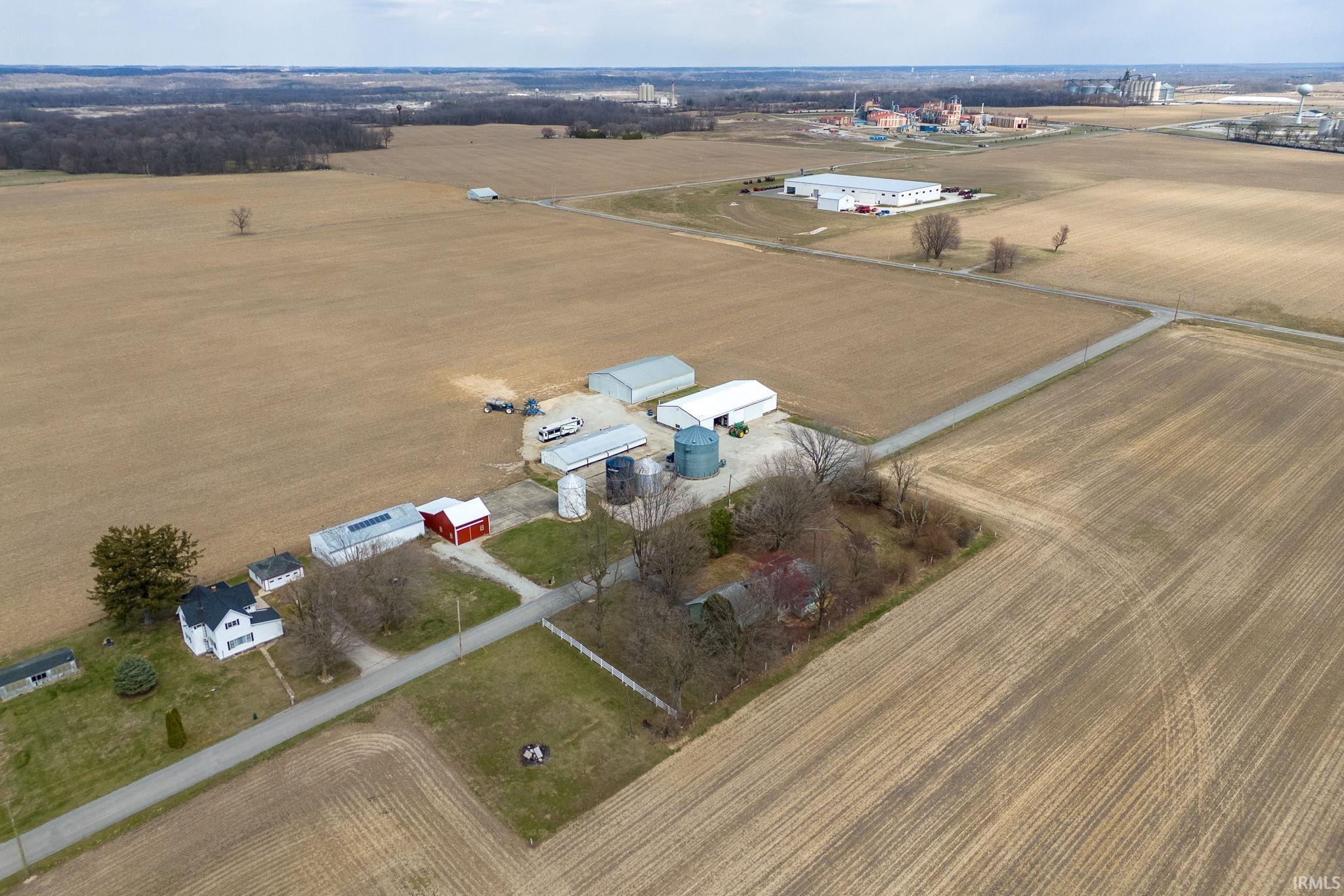 4161 W CR 325 S