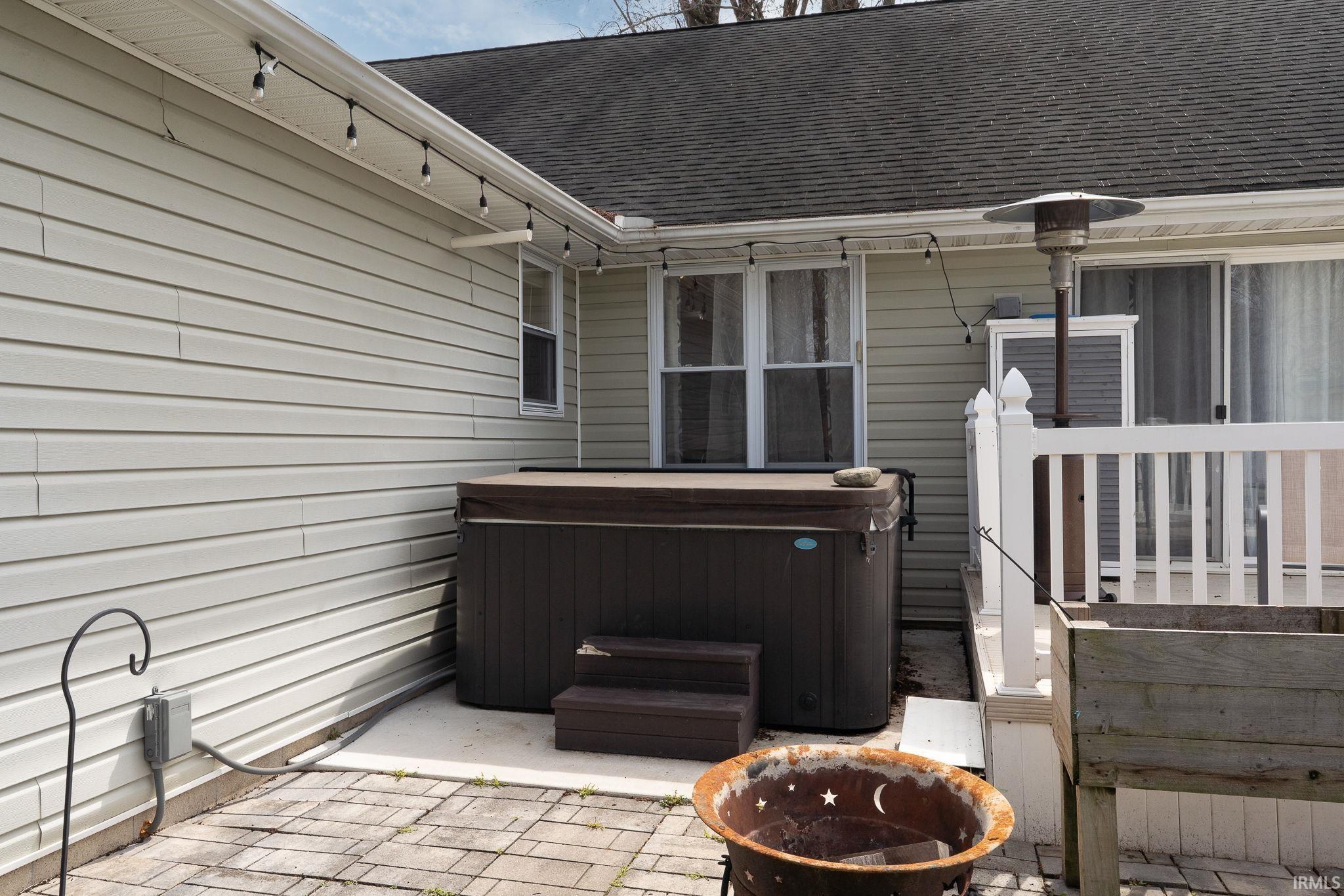 308 W 8th Street